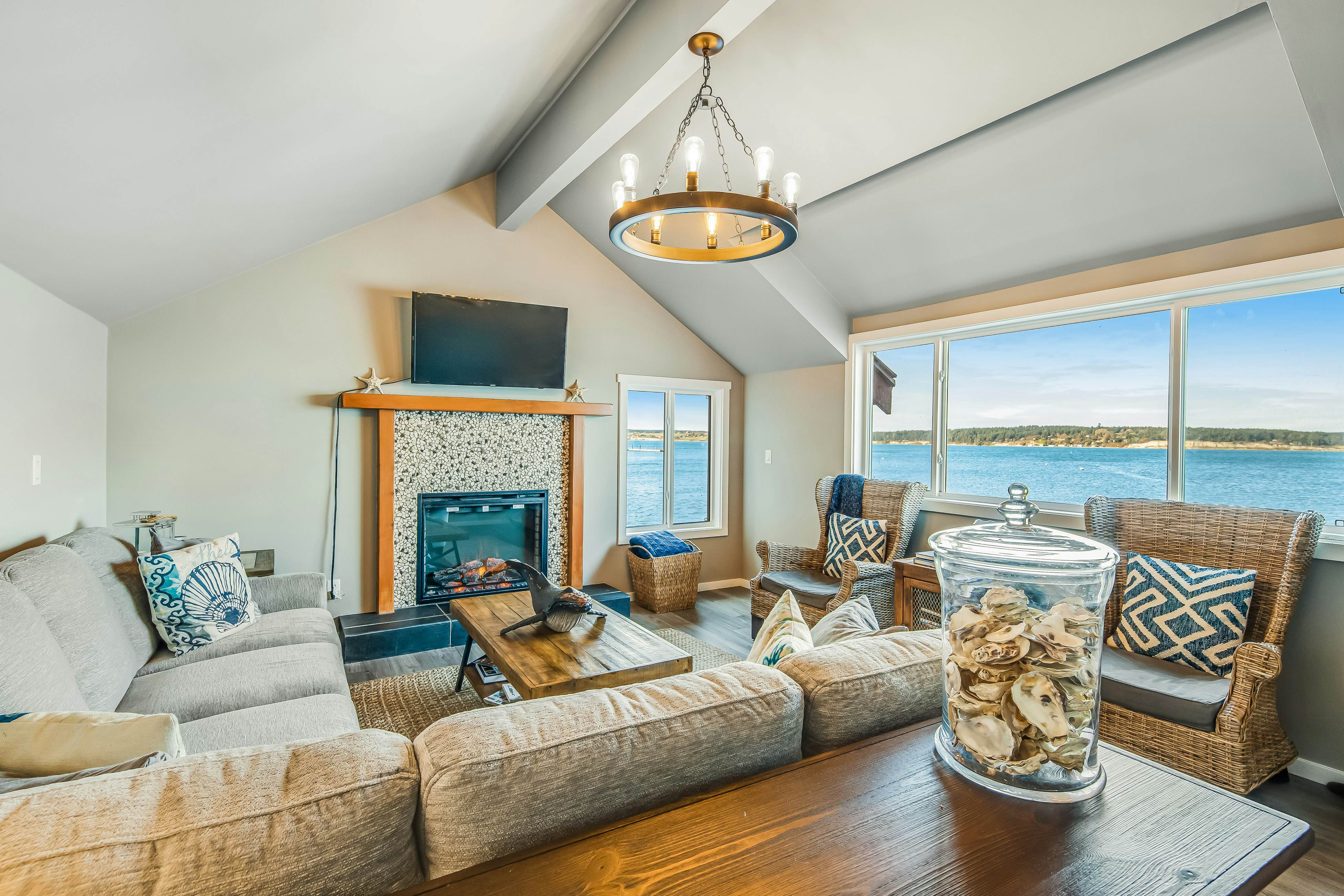 Heron House on the Cove