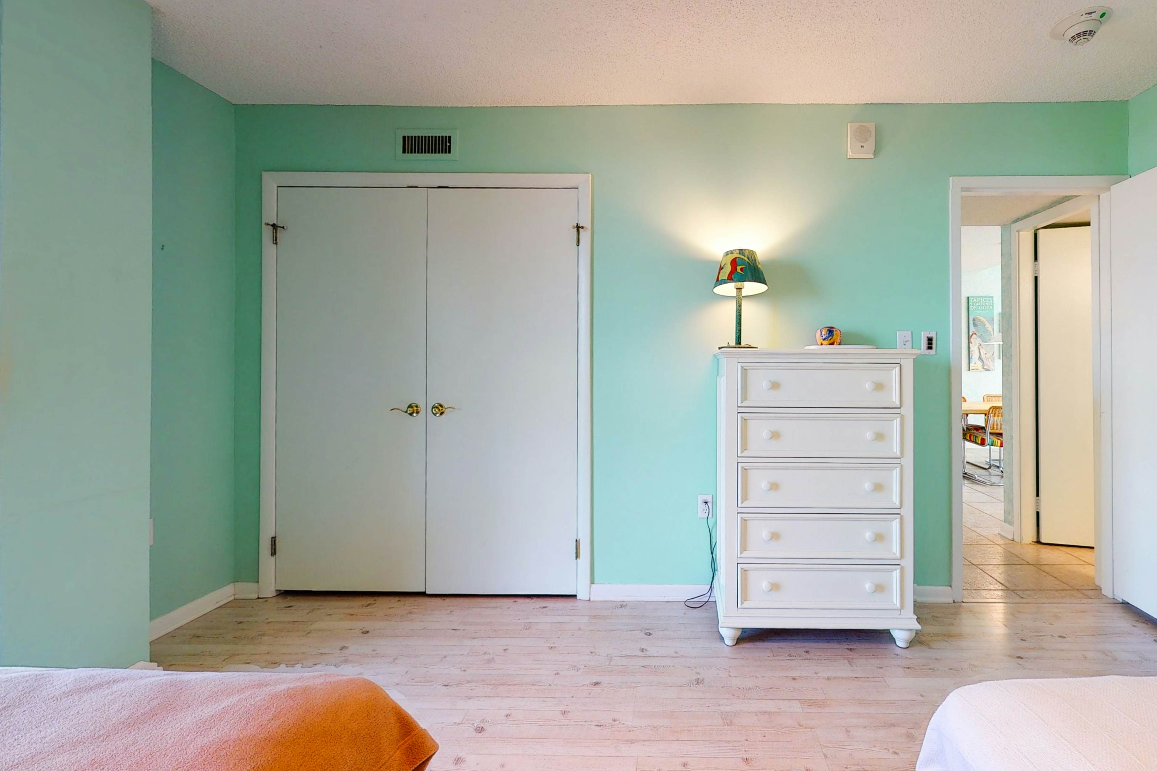 Sea Colony - 904 Dover House Rd