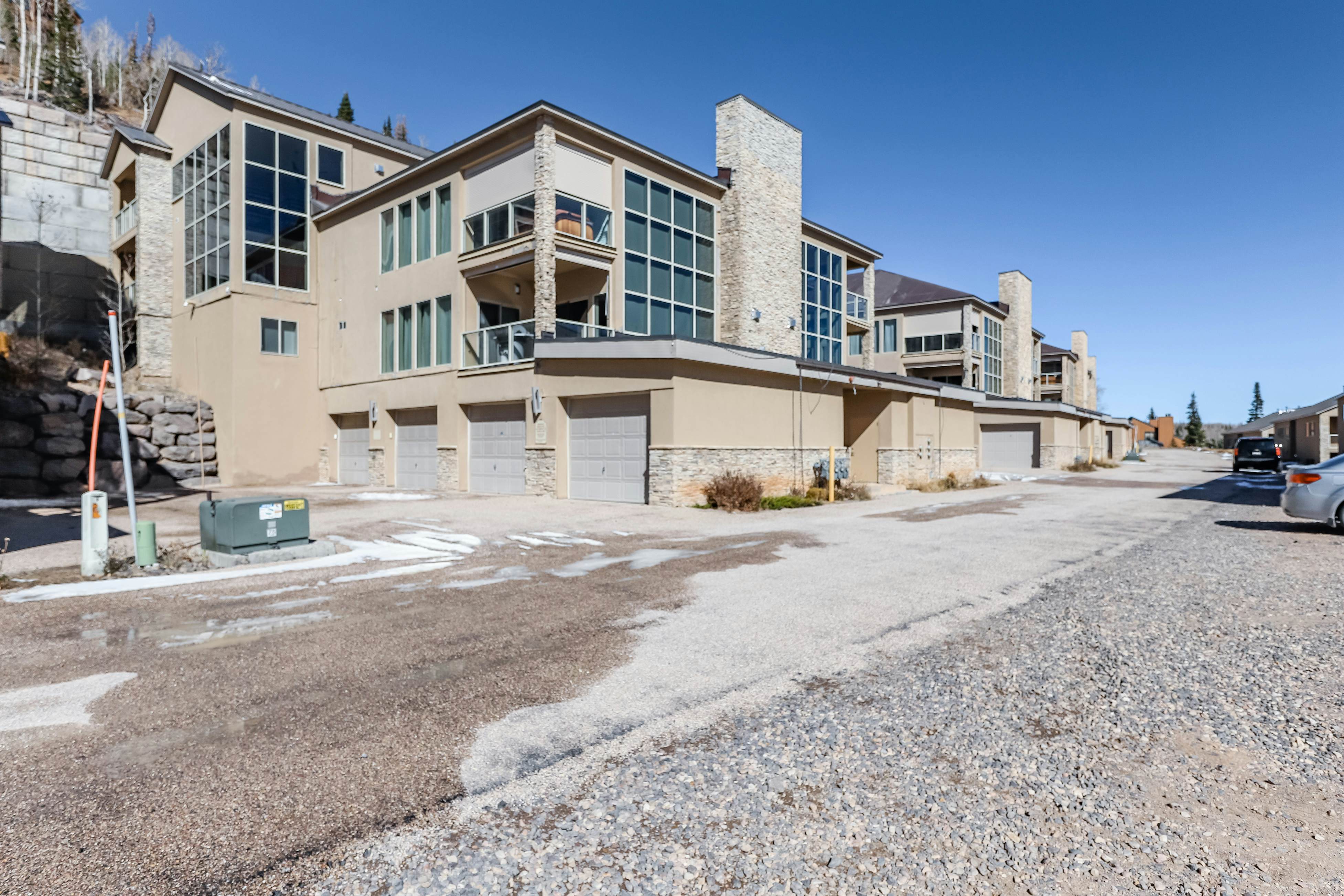 The Lofts #6A - Base Camp Loft