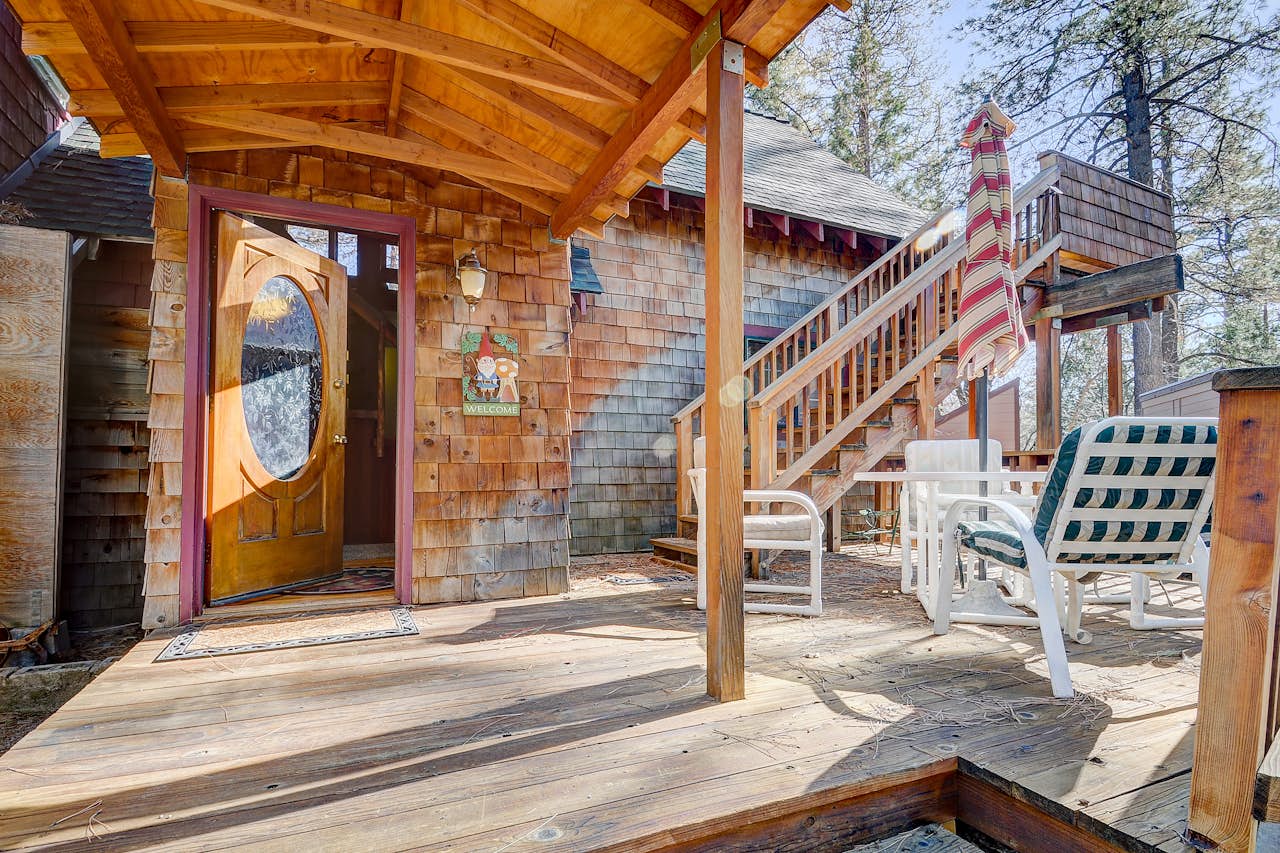 Hobbit House 2 BD Vacation Rental in Idyllwild, CA Vacasa