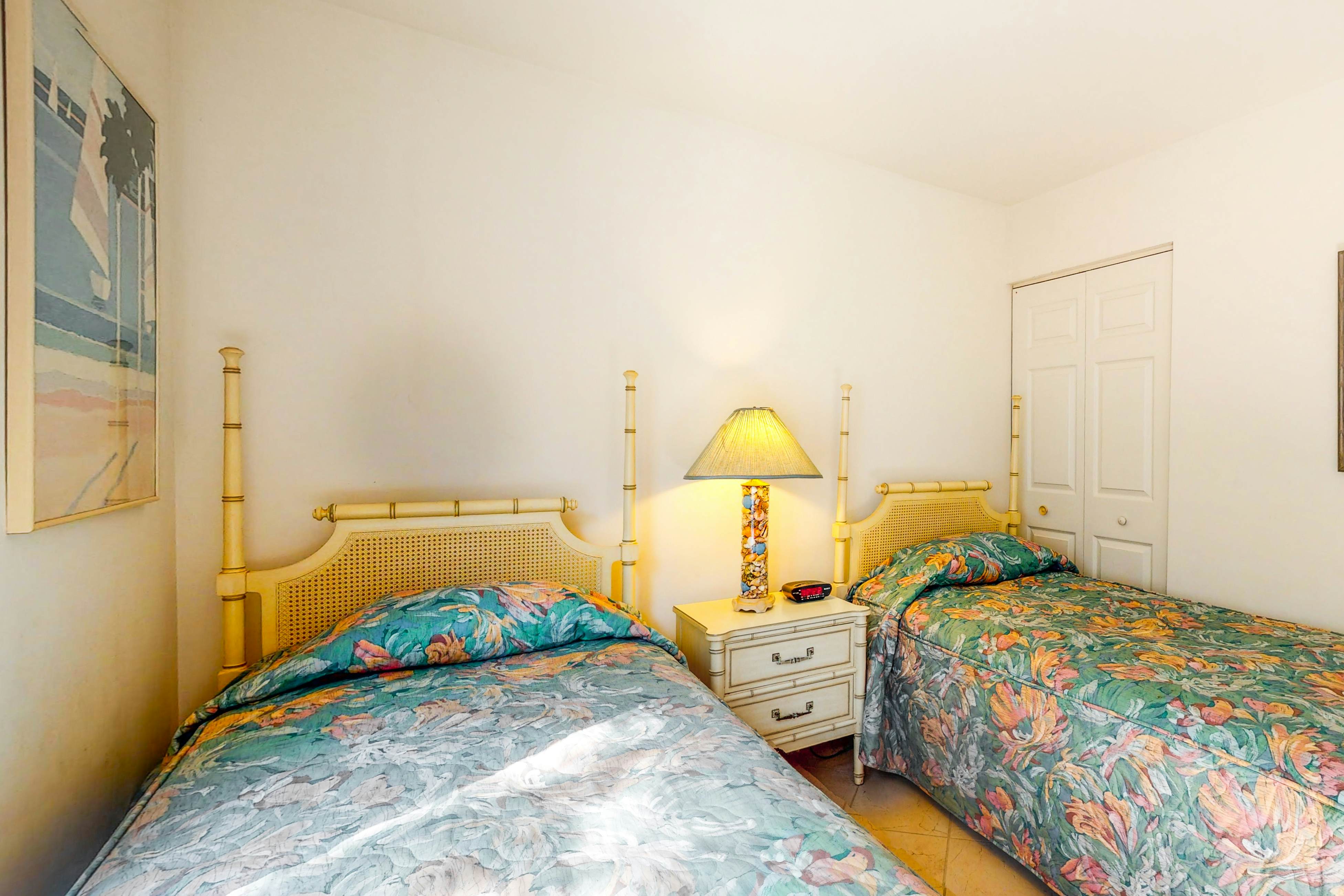 Sea Colony - 1004D Brighton Vw