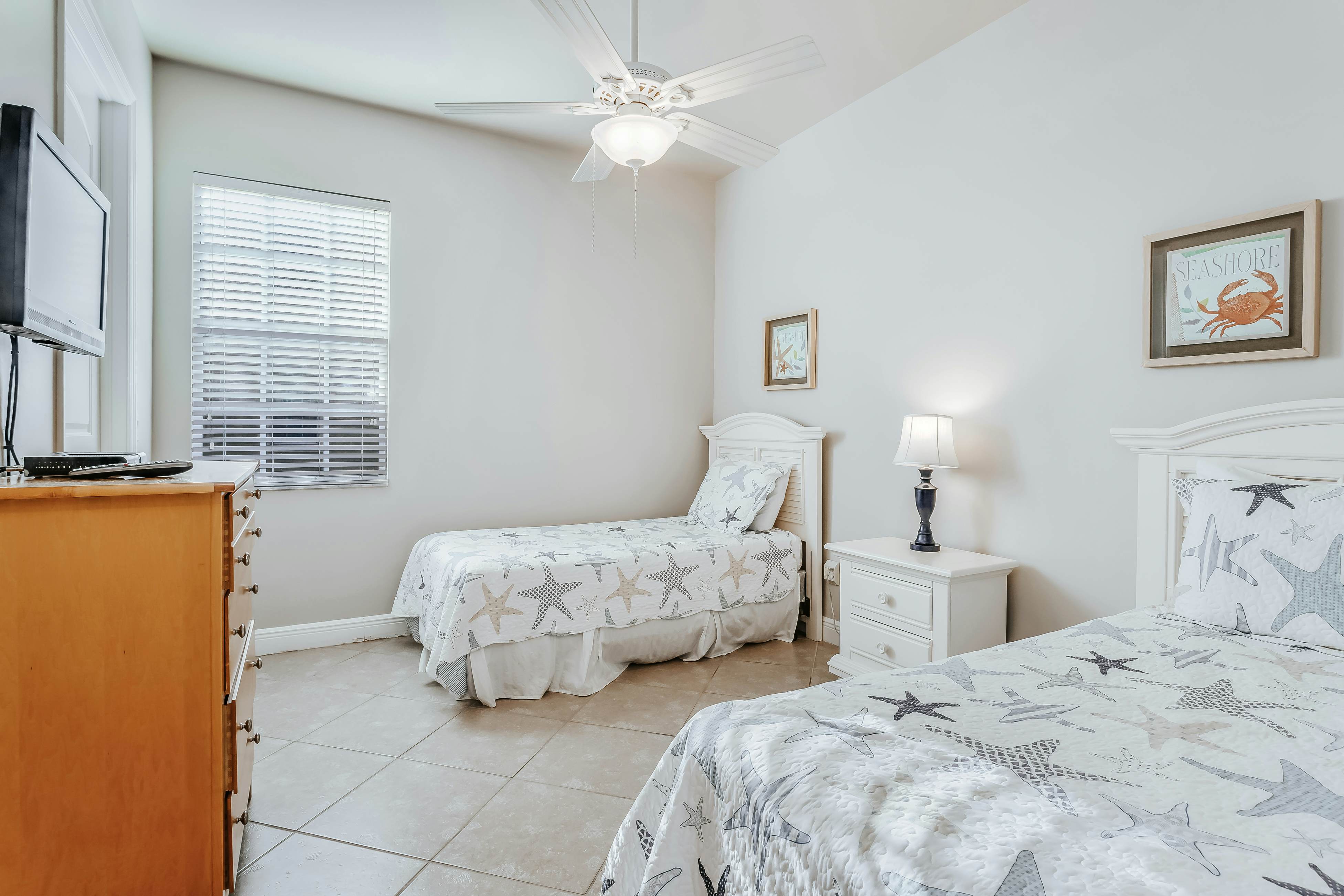 Whitecap Condo Beach View Splendor