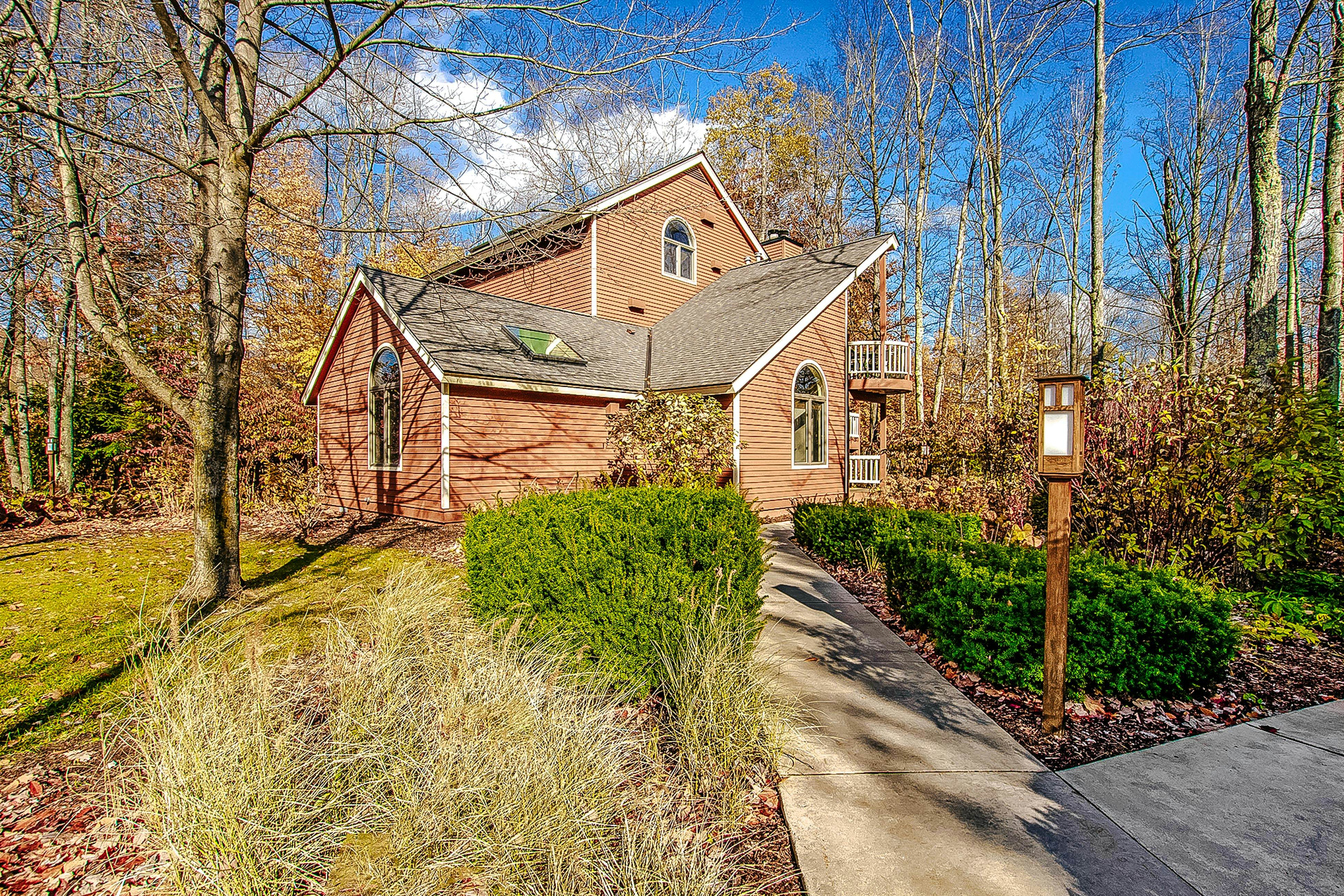 Crystal Mountain Condo -  Wintergreen 535