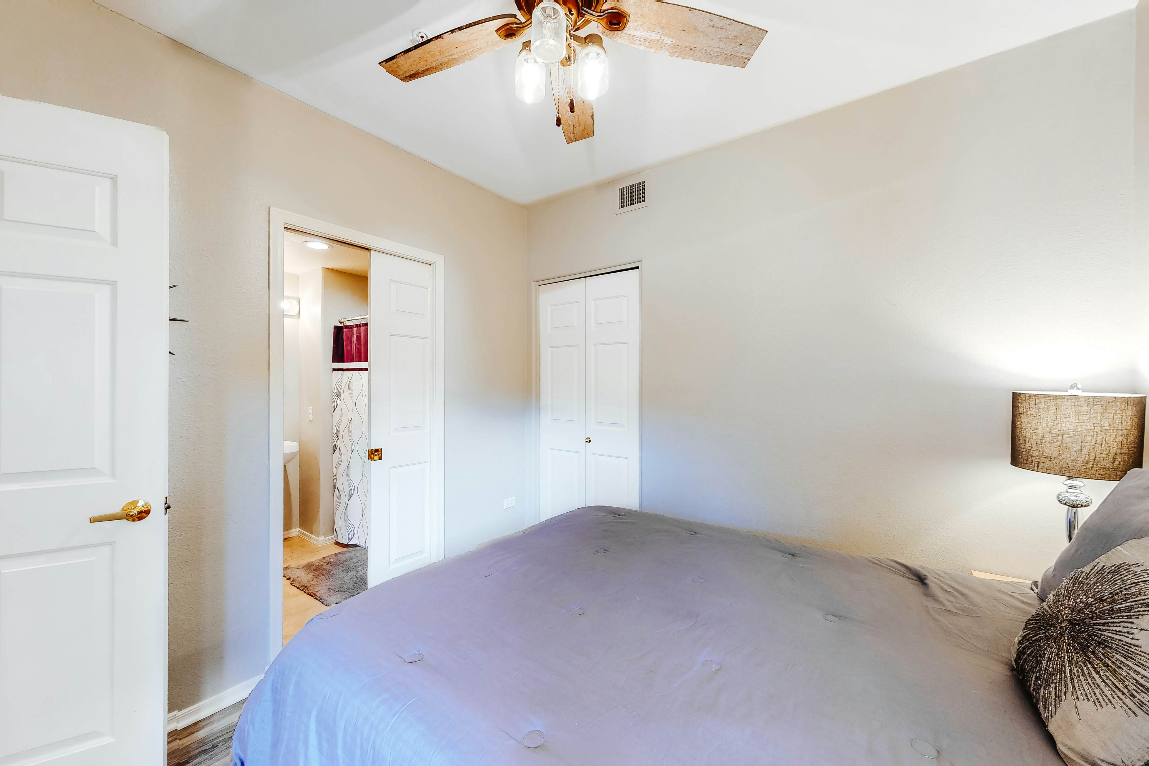 Superstition Springs 2 BD Mesa, AZ Vacation Rental Vacasa