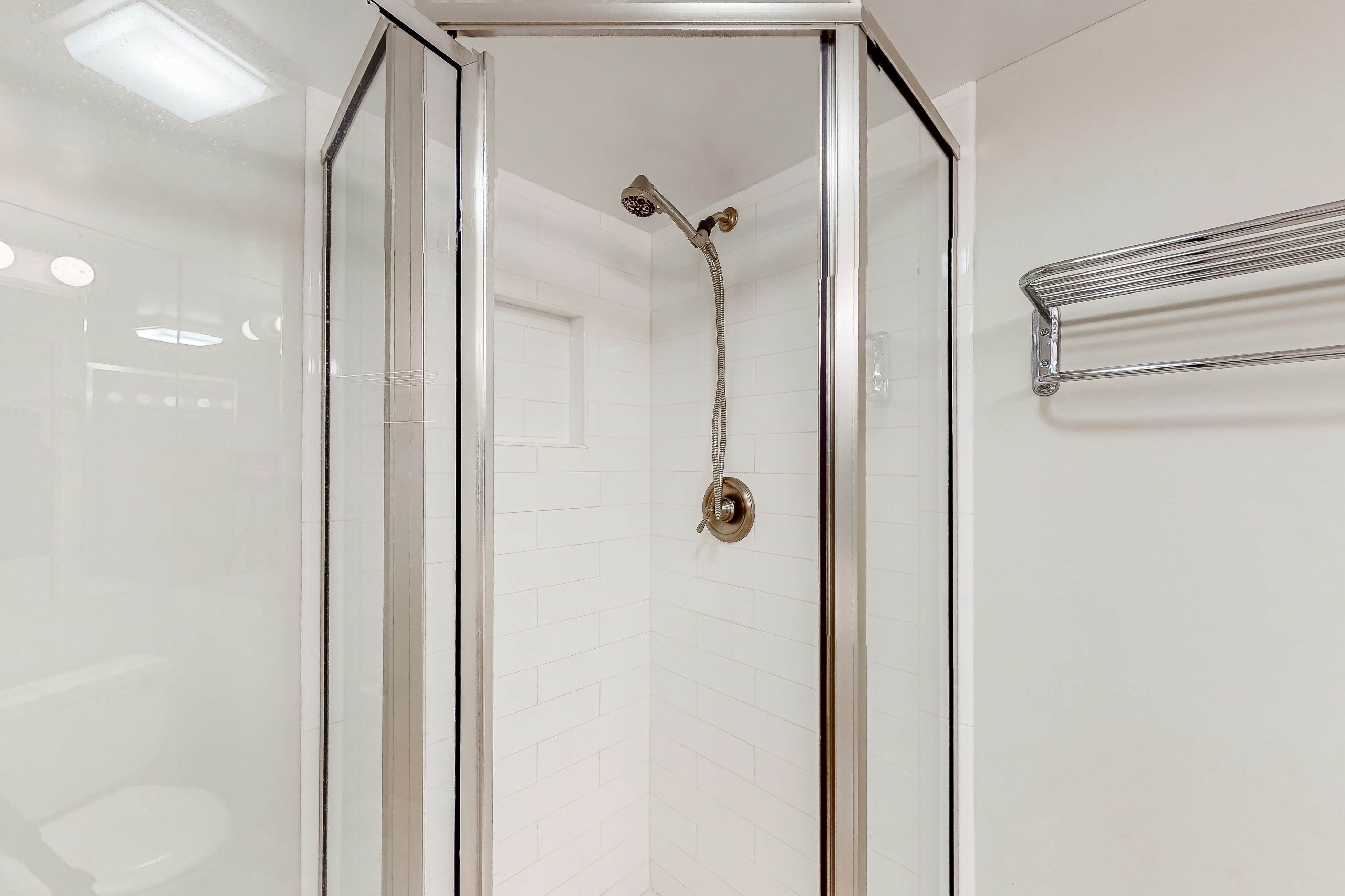 Sea Colony - 806 Dover House Rd