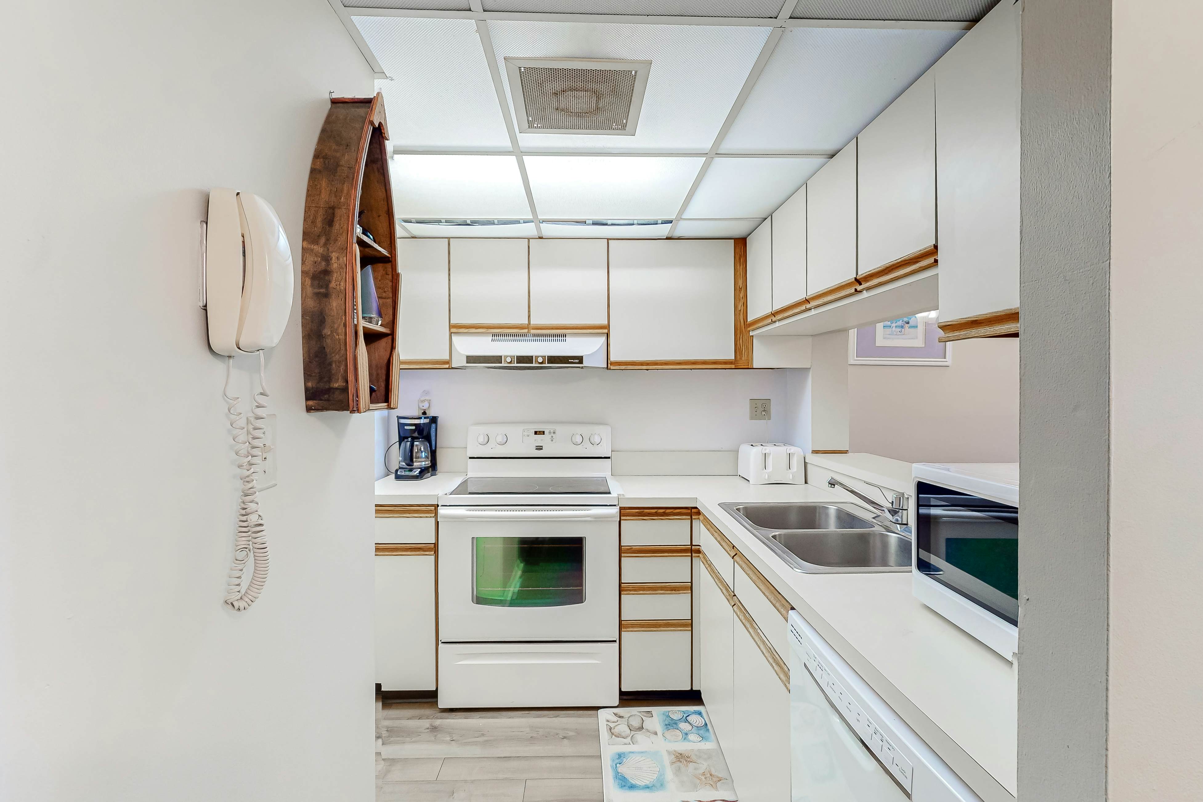 Sea Colony - 806 Dover House Rd