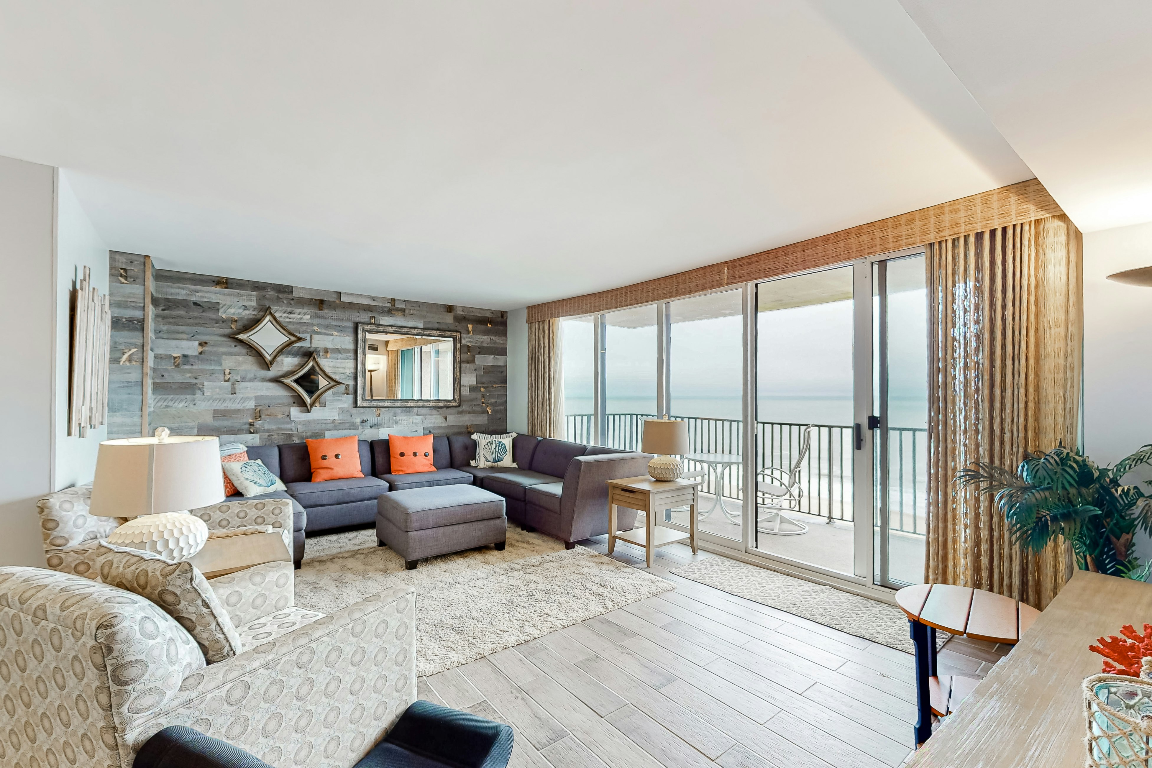 Sea Colony - 1401S Edgewater House Rd