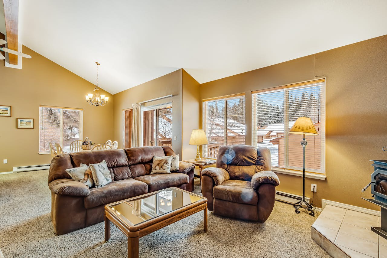 Aspen Village Condo 32 2 BD McCall, ID Vacation Rental Vacasa