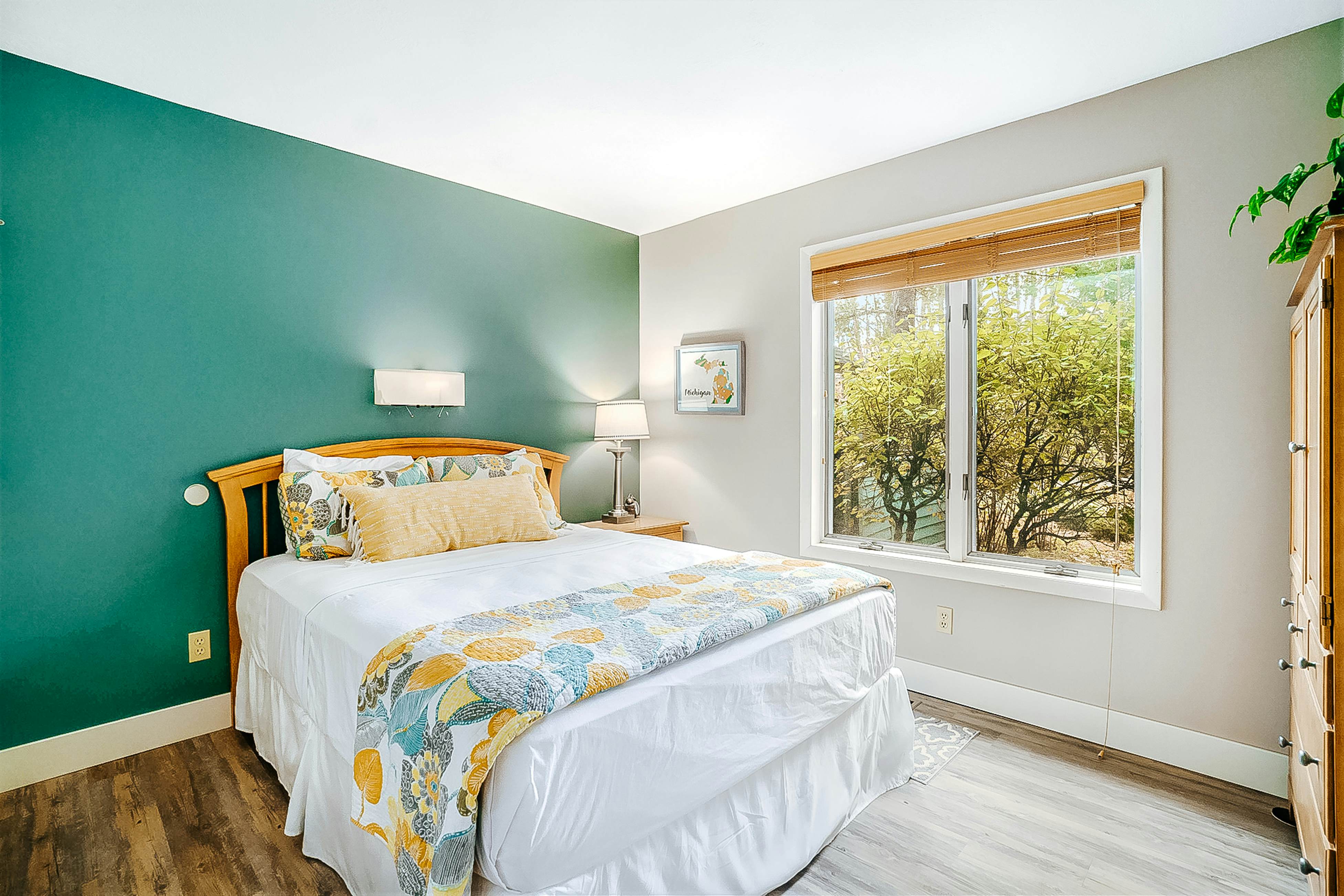 Wintergreen Condo, Unit 540 1 BD Thompsonville, MI Vacation Rental