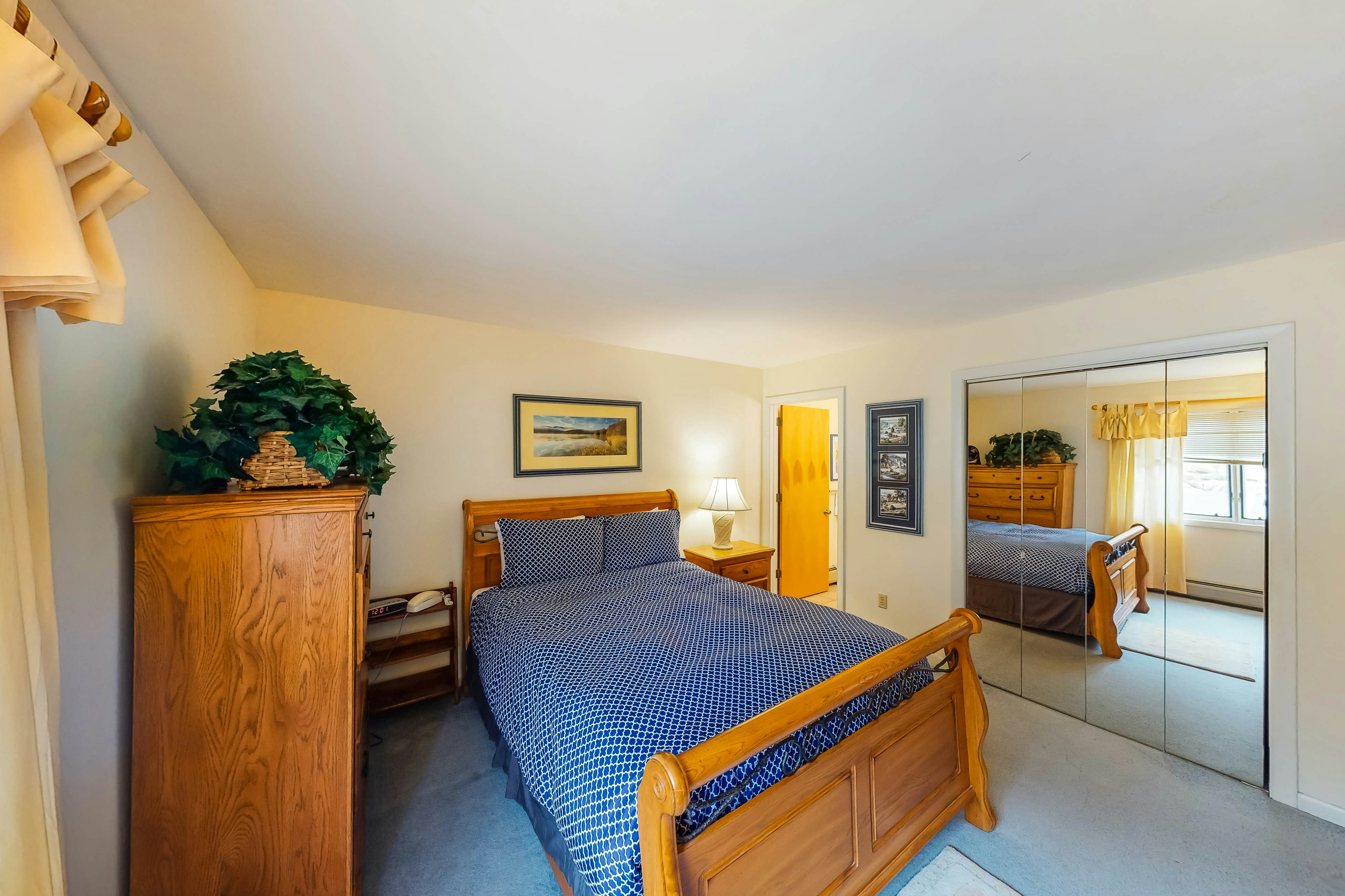 Mountainside Resort H203