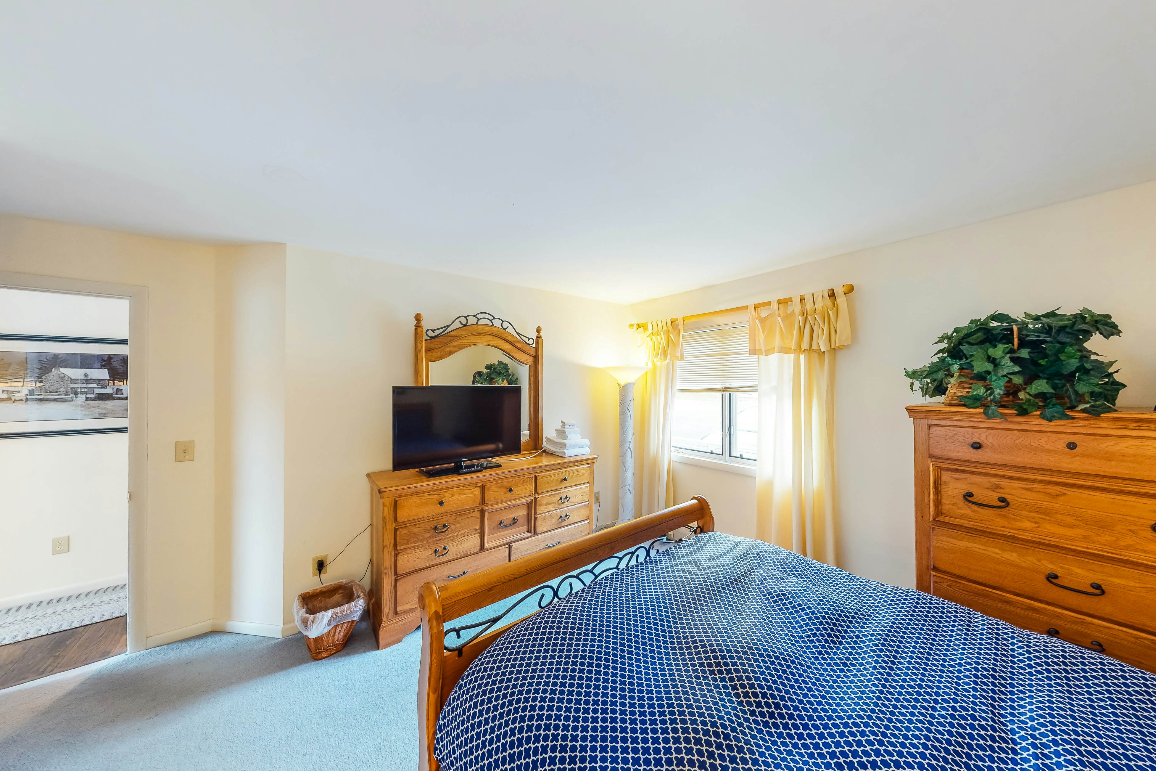 Mountainside Resort H203