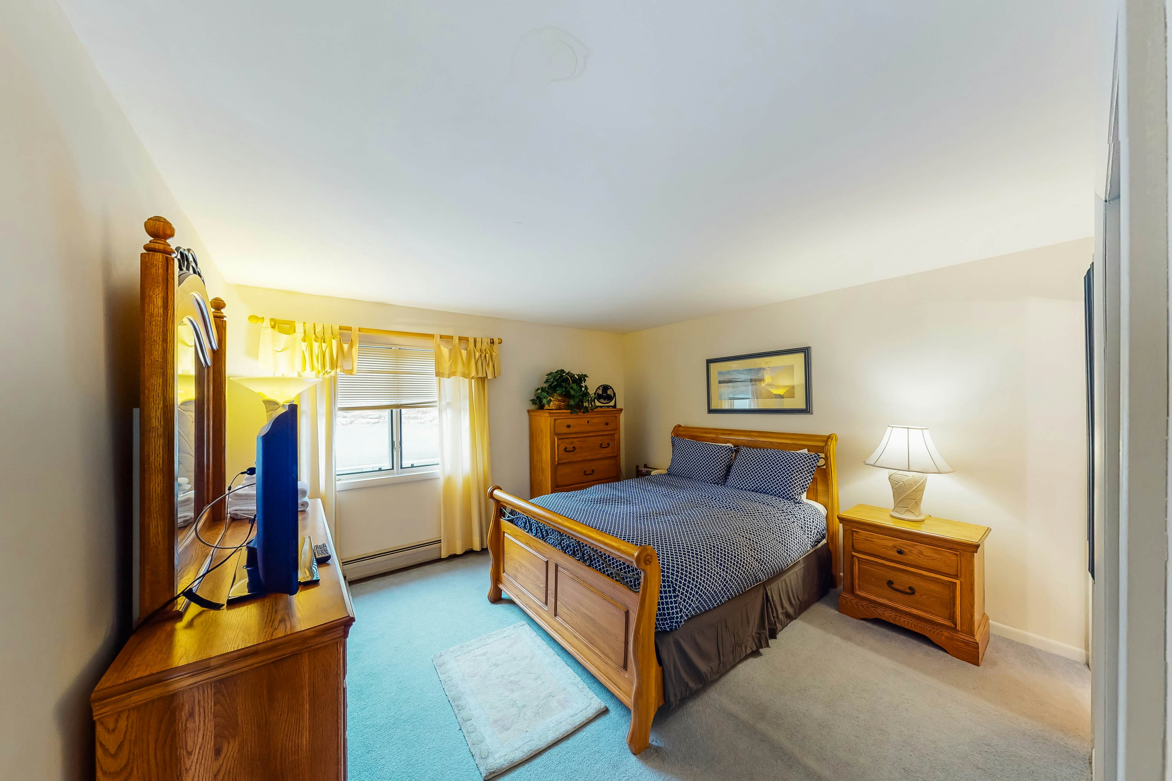 Mountainside Resort H203