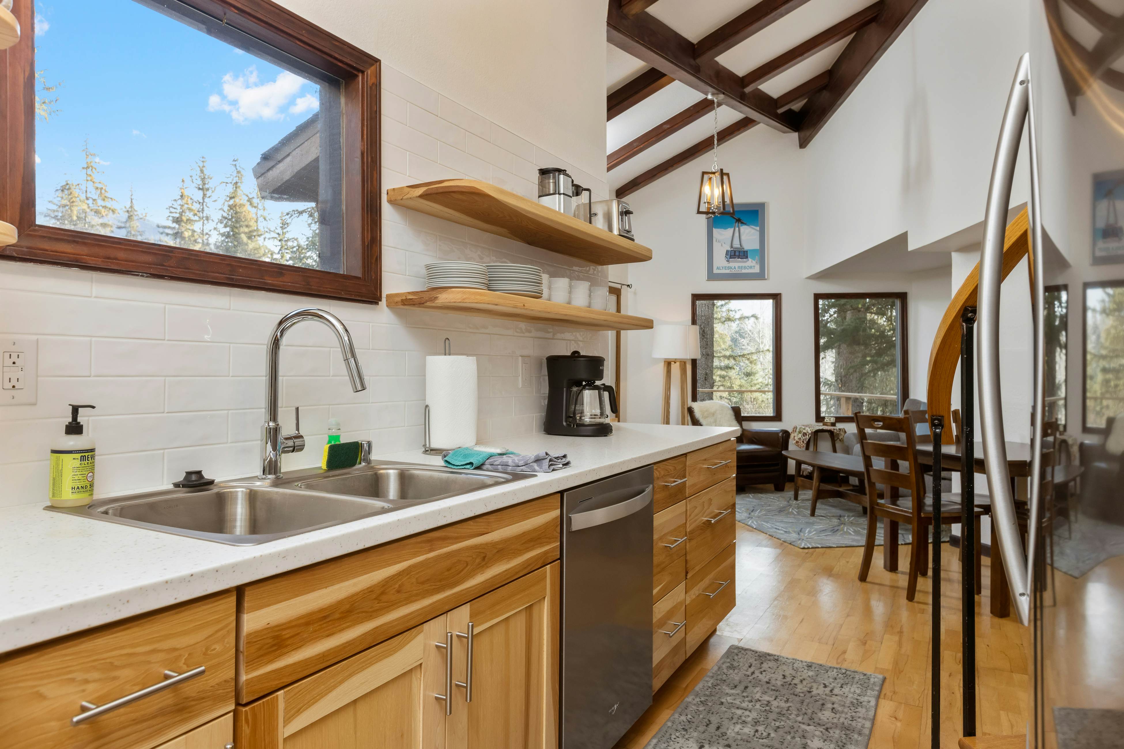 Girdwood Mountain House 2 BD Girdwood, AK Vacation Rental Vacasa