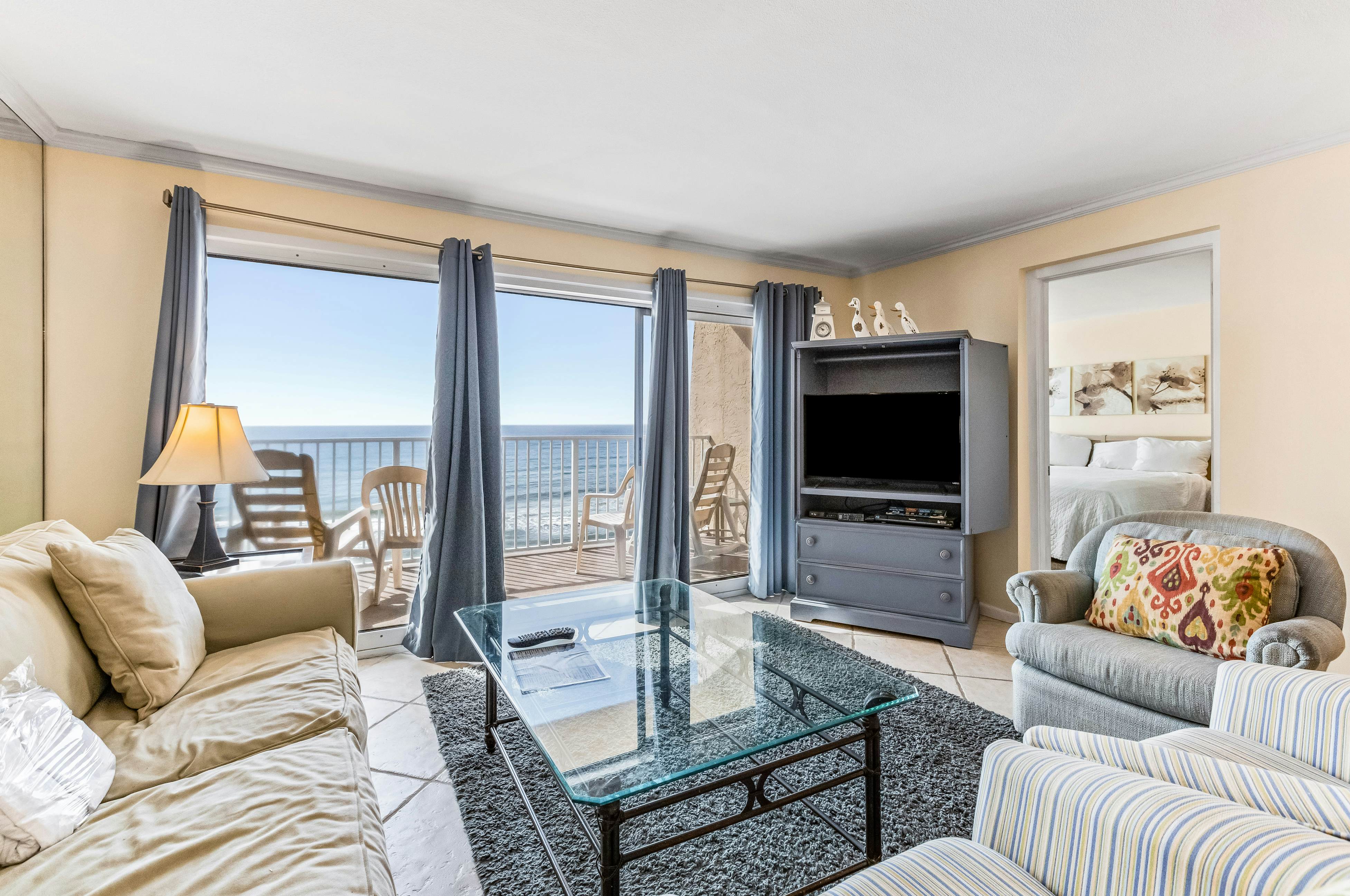 Beach House Condos in Miramar Beach | Professionally Cleaned | Vacasa