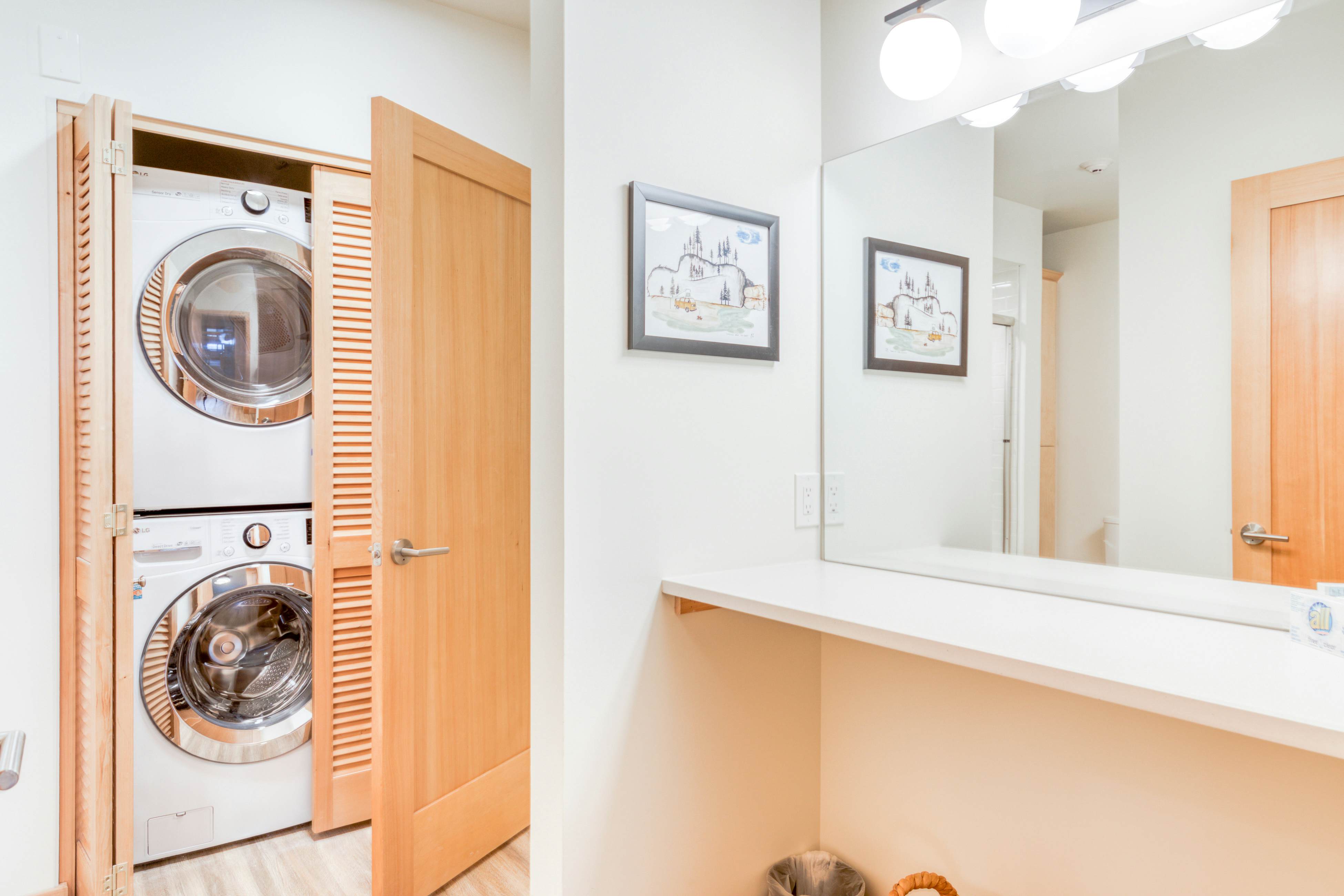 Golden Poles Chalet #110