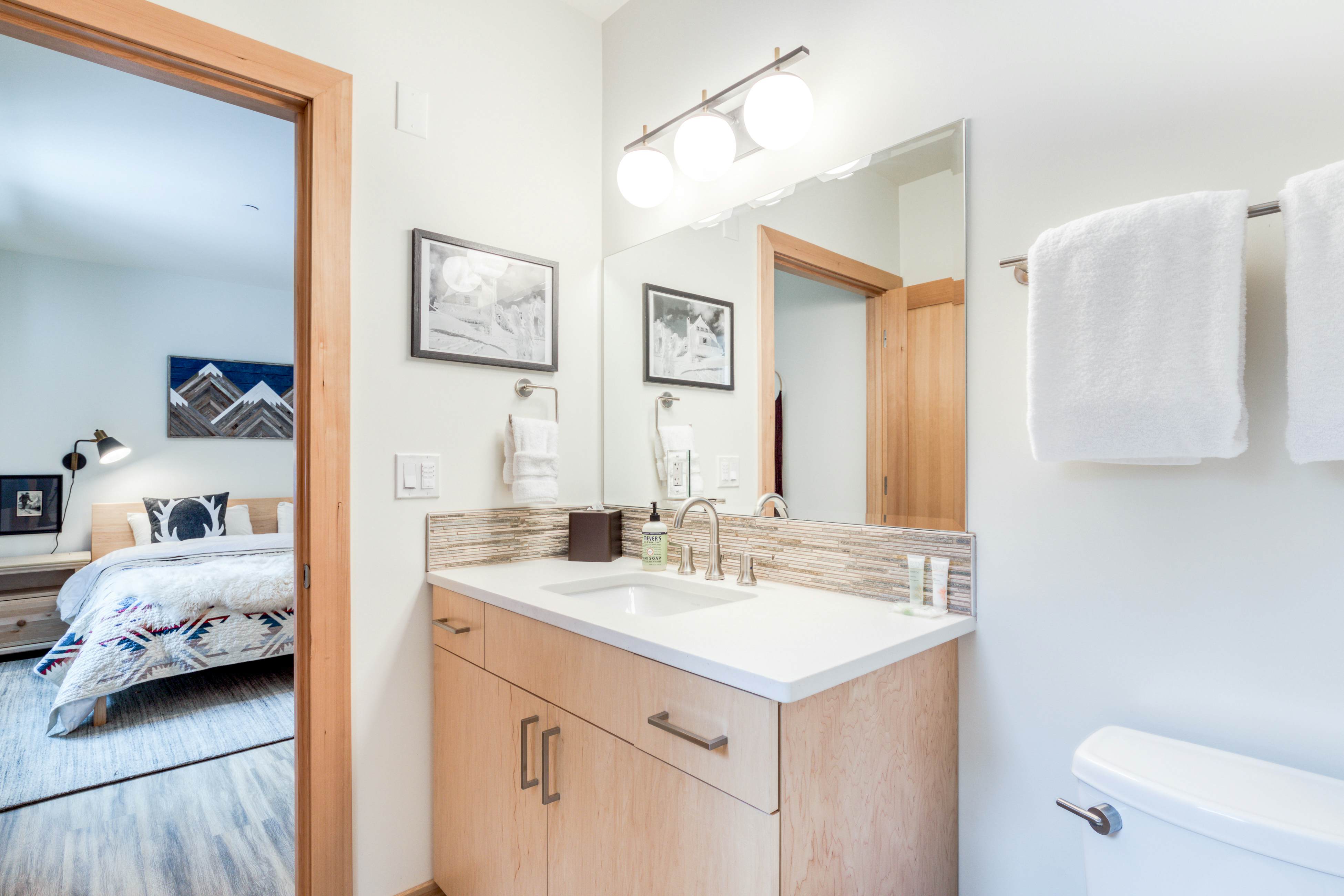 Golden Poles Chalet #110