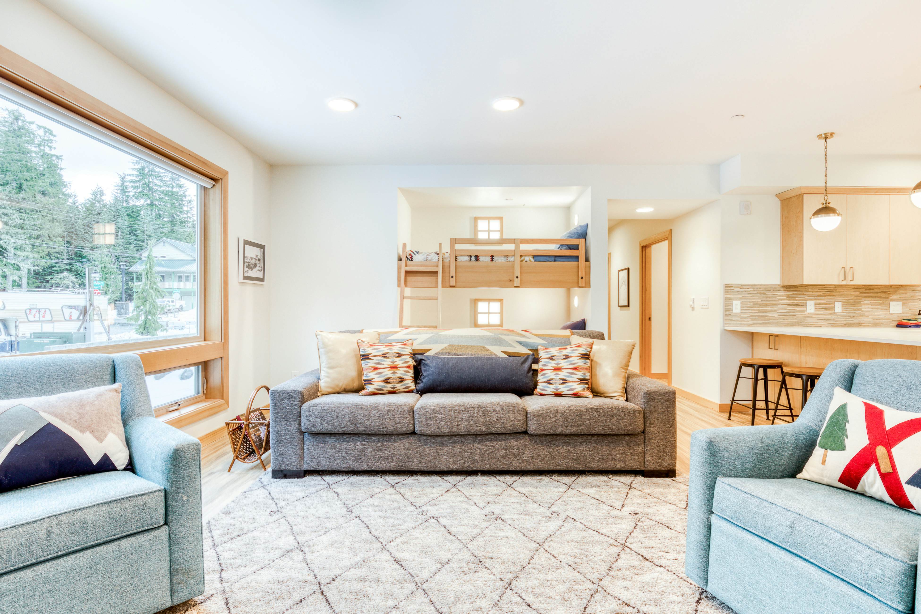 Golden Poles Chalet #110