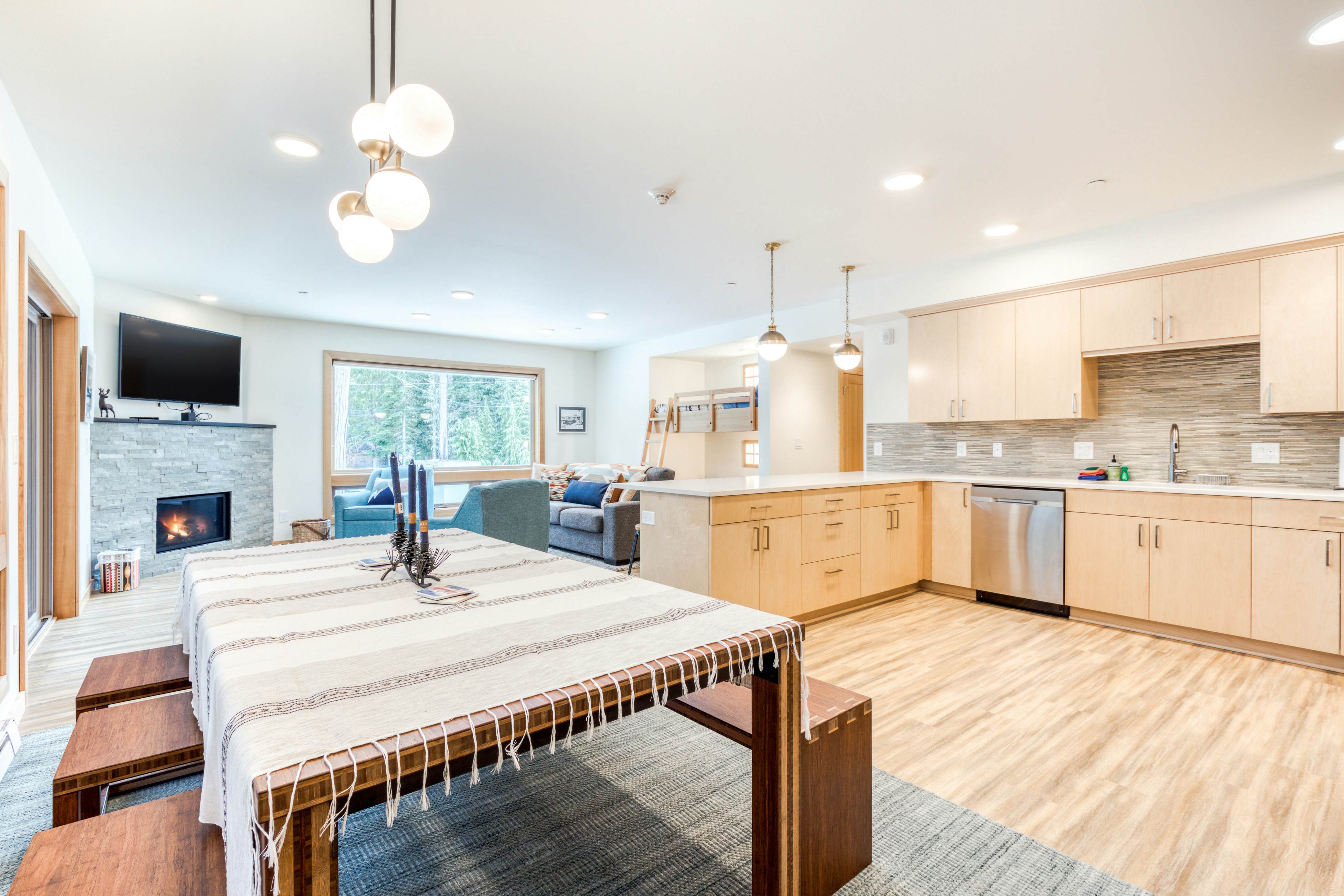 Golden Poles Chalet #110