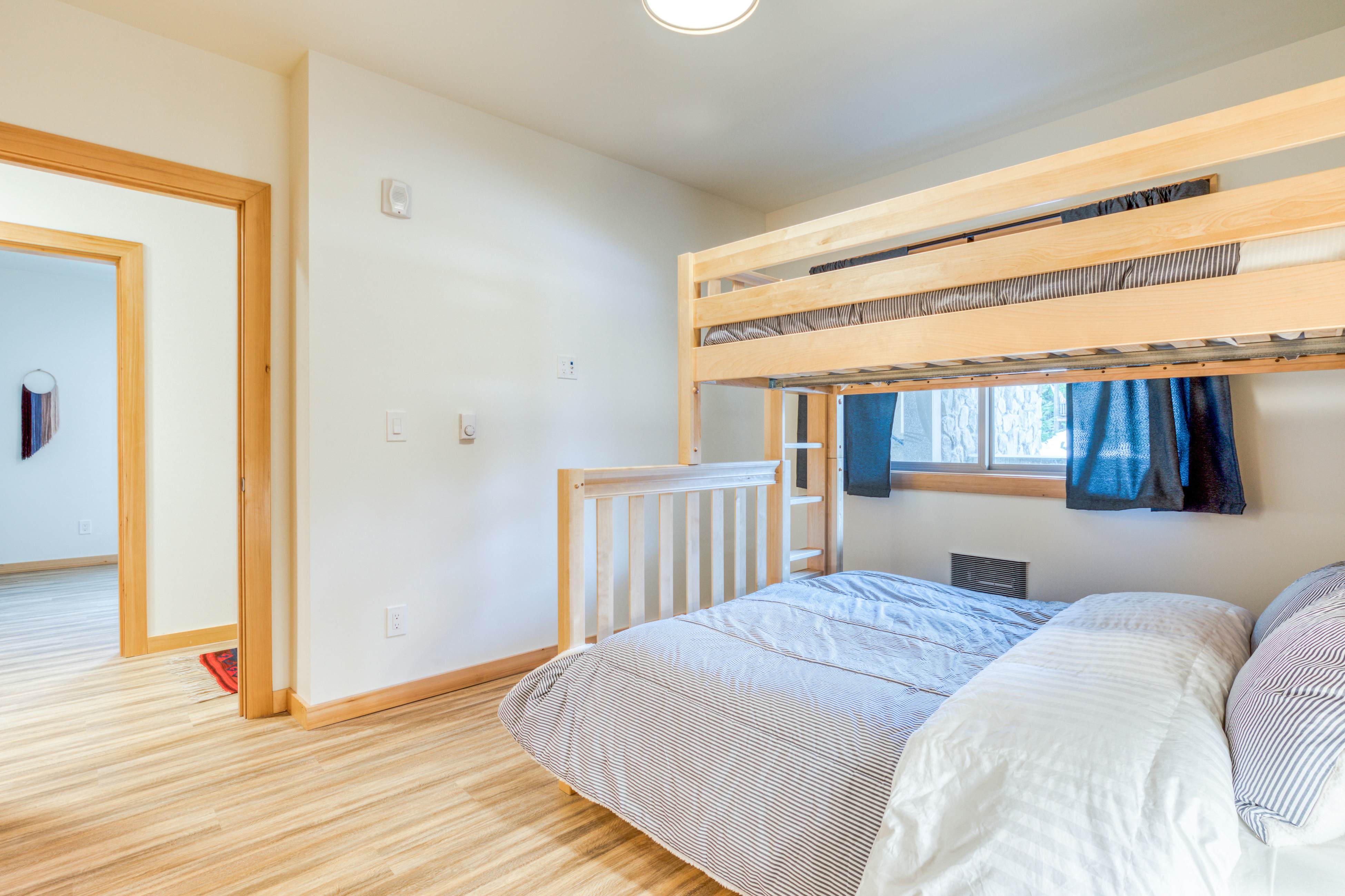 Golden Poles Chalet #110