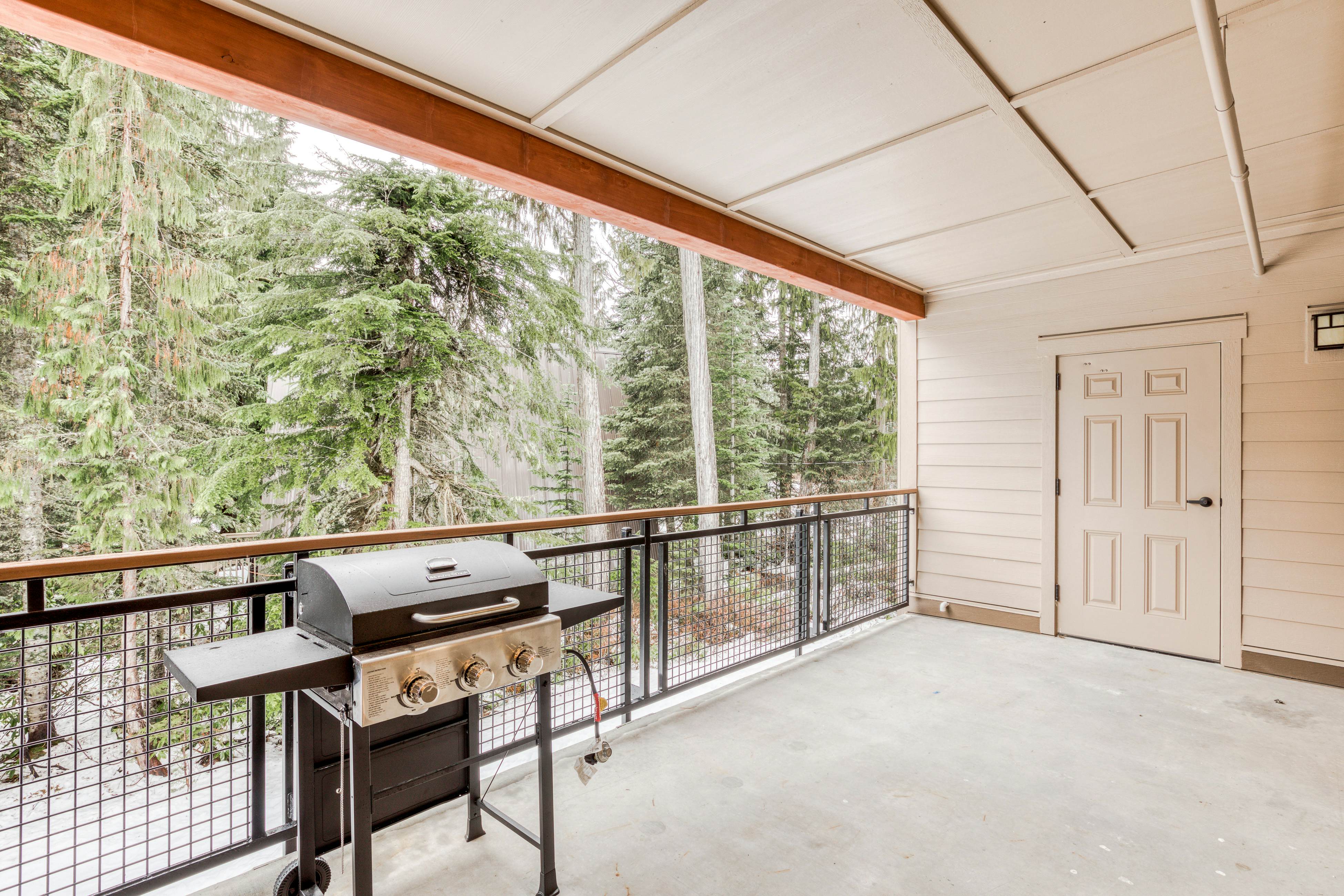 Golden Poles Chalet #110