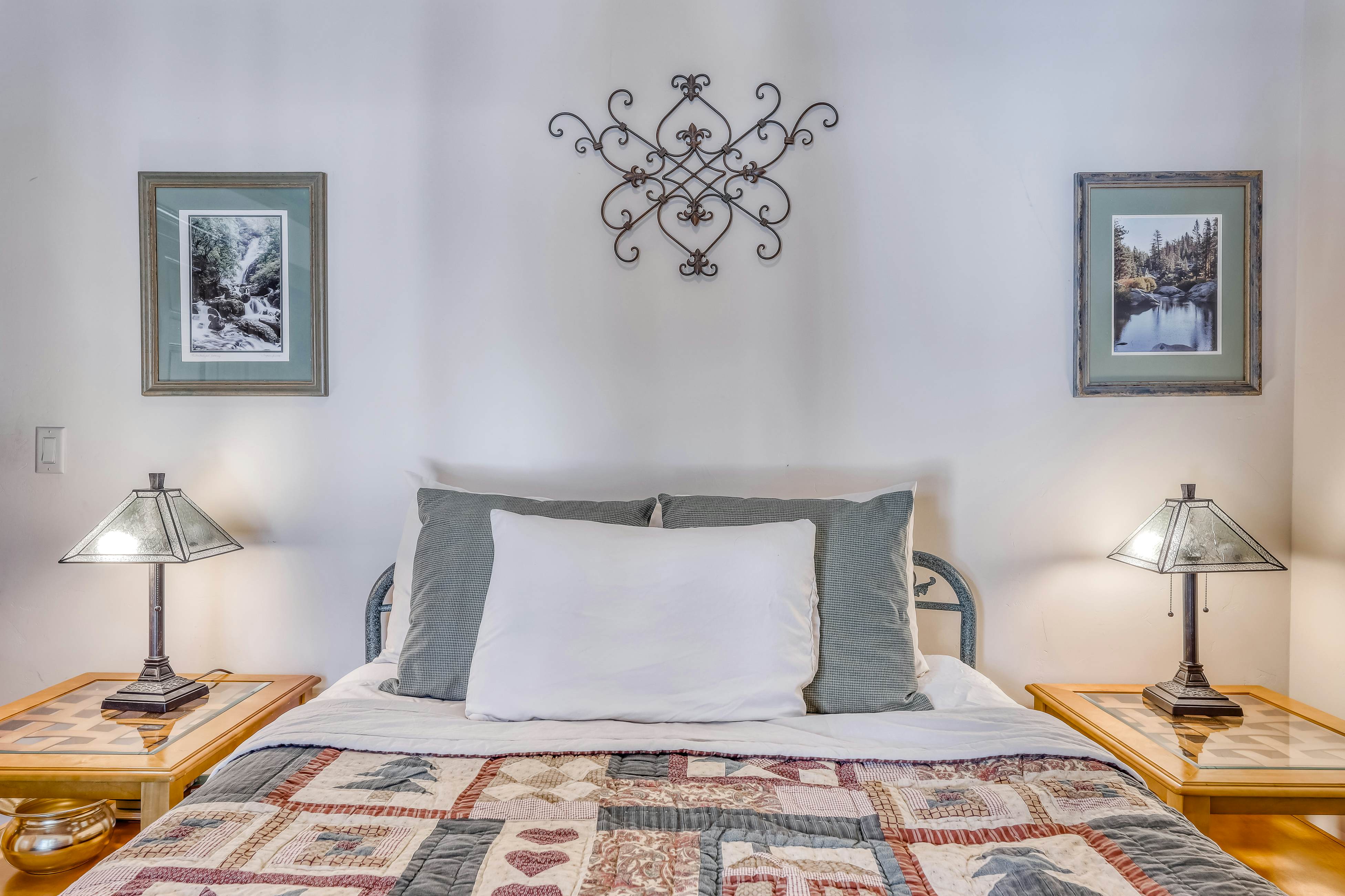 Four Seasons Lakeside