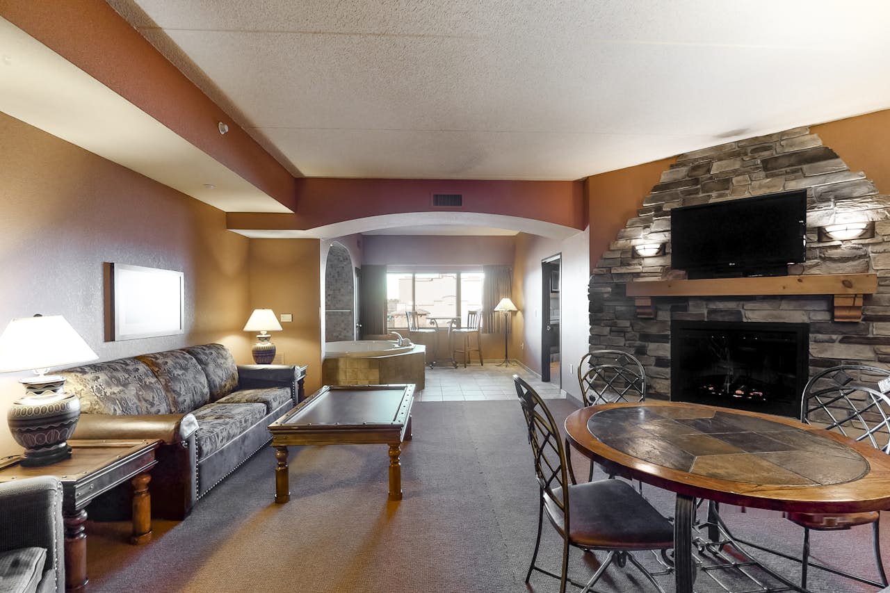 Chula Vista Resort Condo 2520 & 2522 Full Property 2 BD Wisconsin