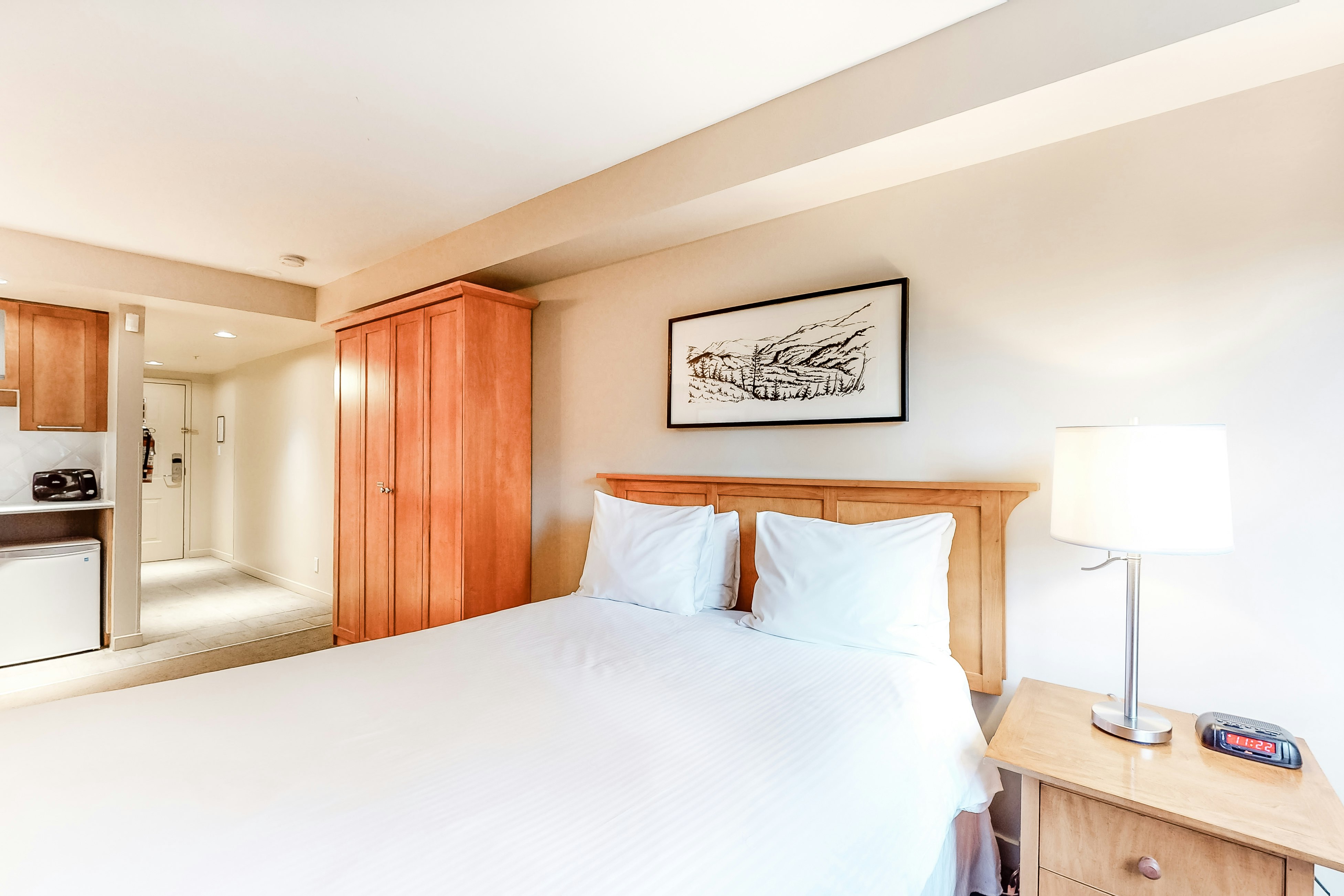 Whistler Peak Lodge 211