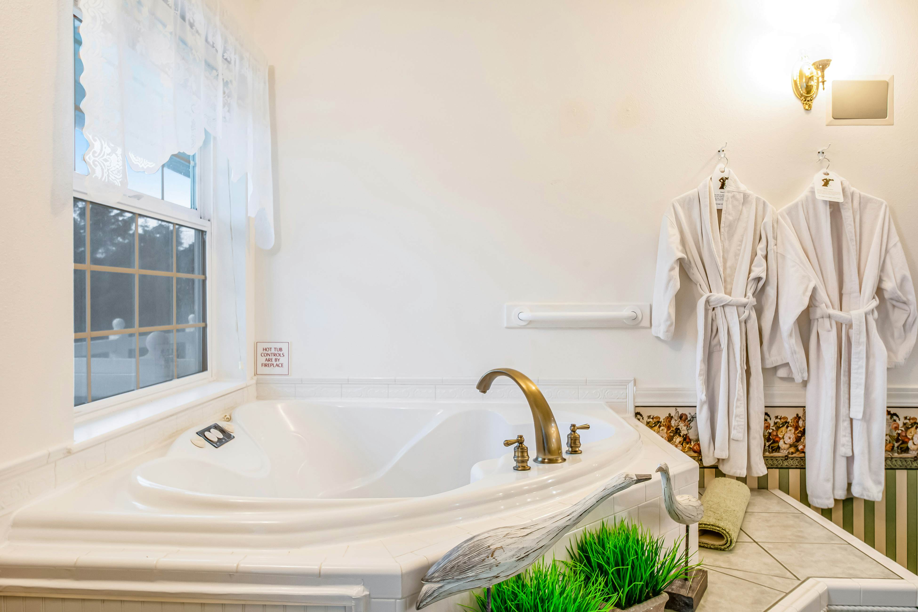 The Chattanooga at Judith Ann Inn