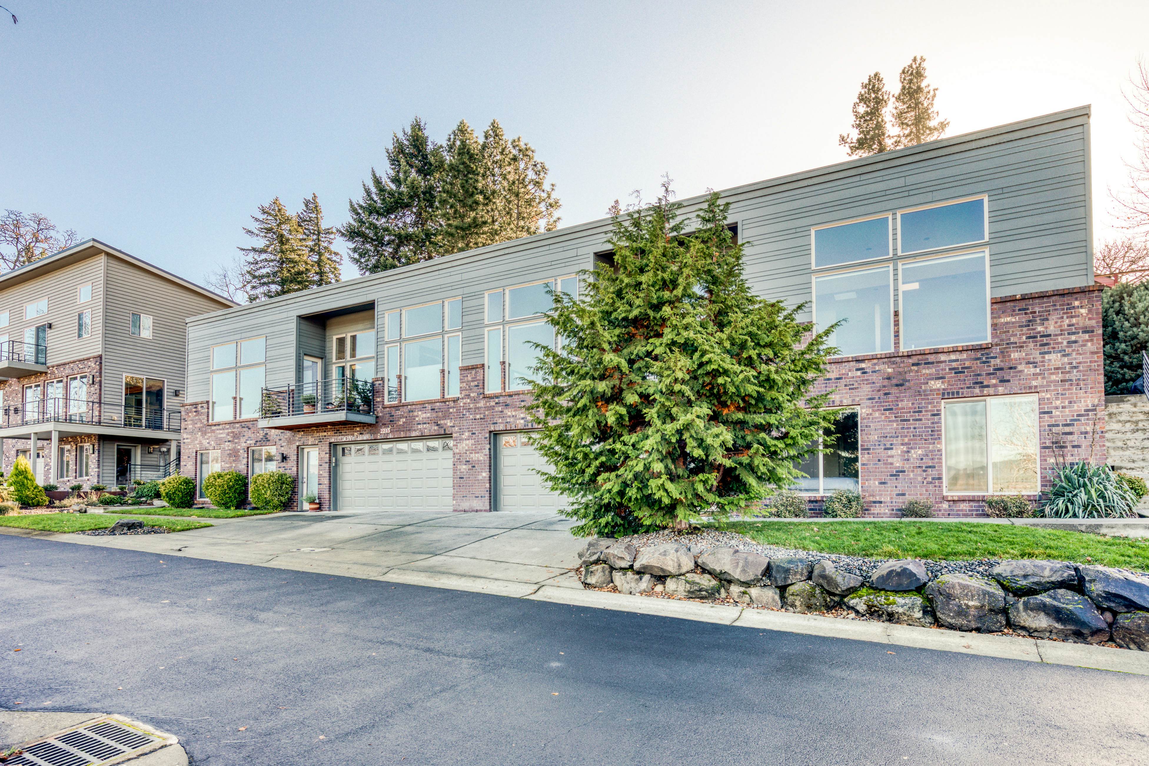 Hood River Rentals, Vacation Rentals, Cabins Vacasa