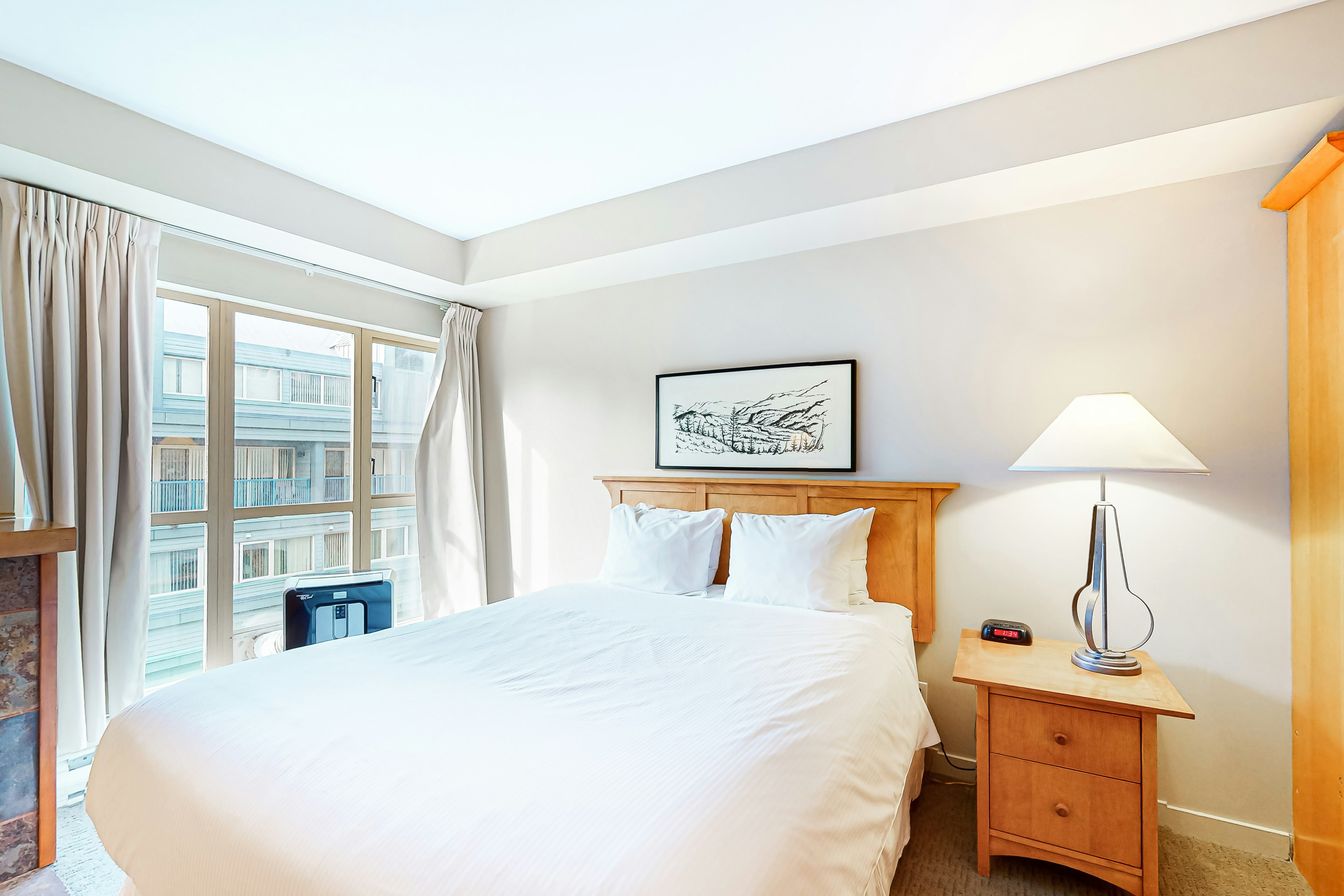 Whistler Peak Lodge 302