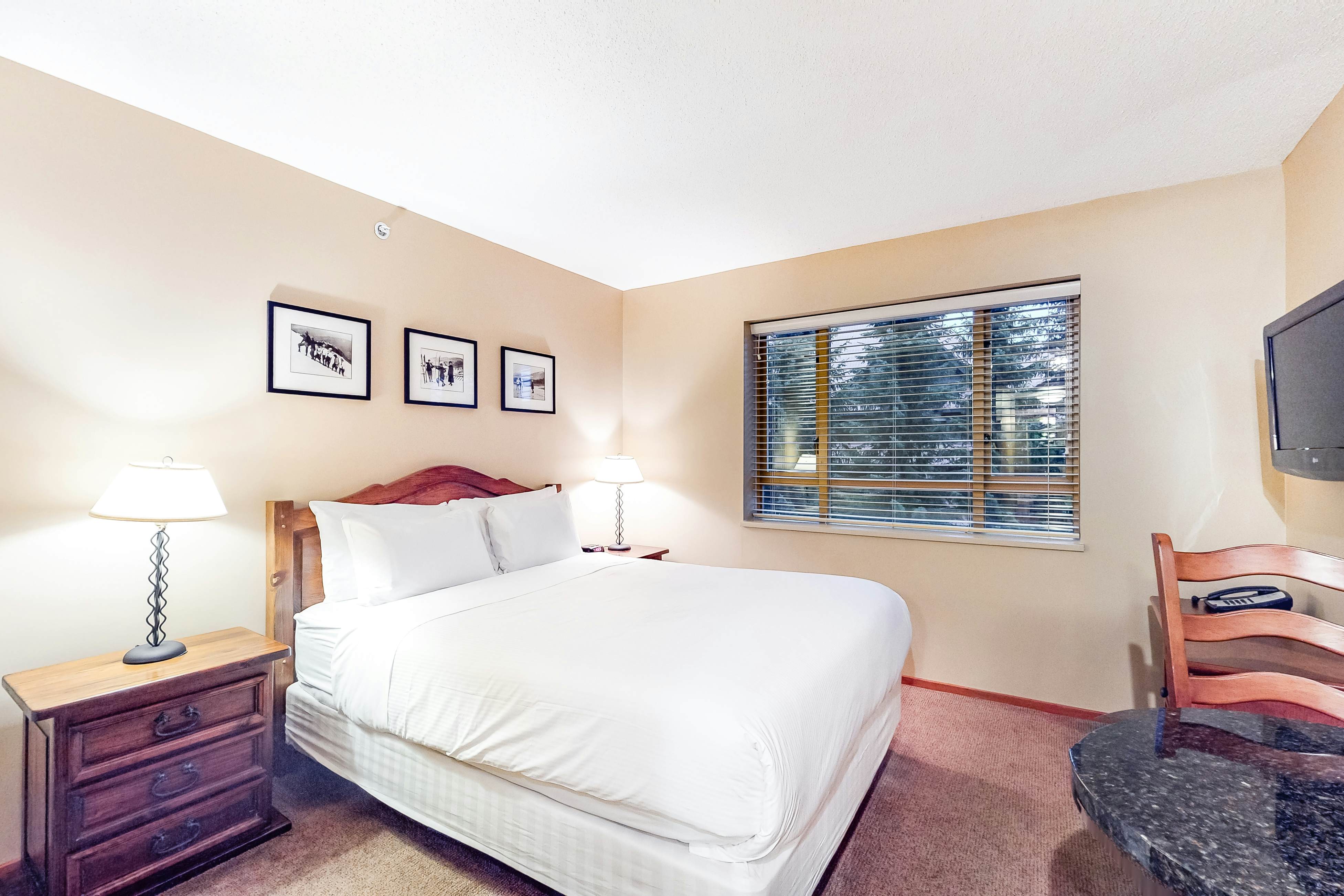 Cascade Lodge Condo Rentals & Lodging Whistler, BC Vacasa