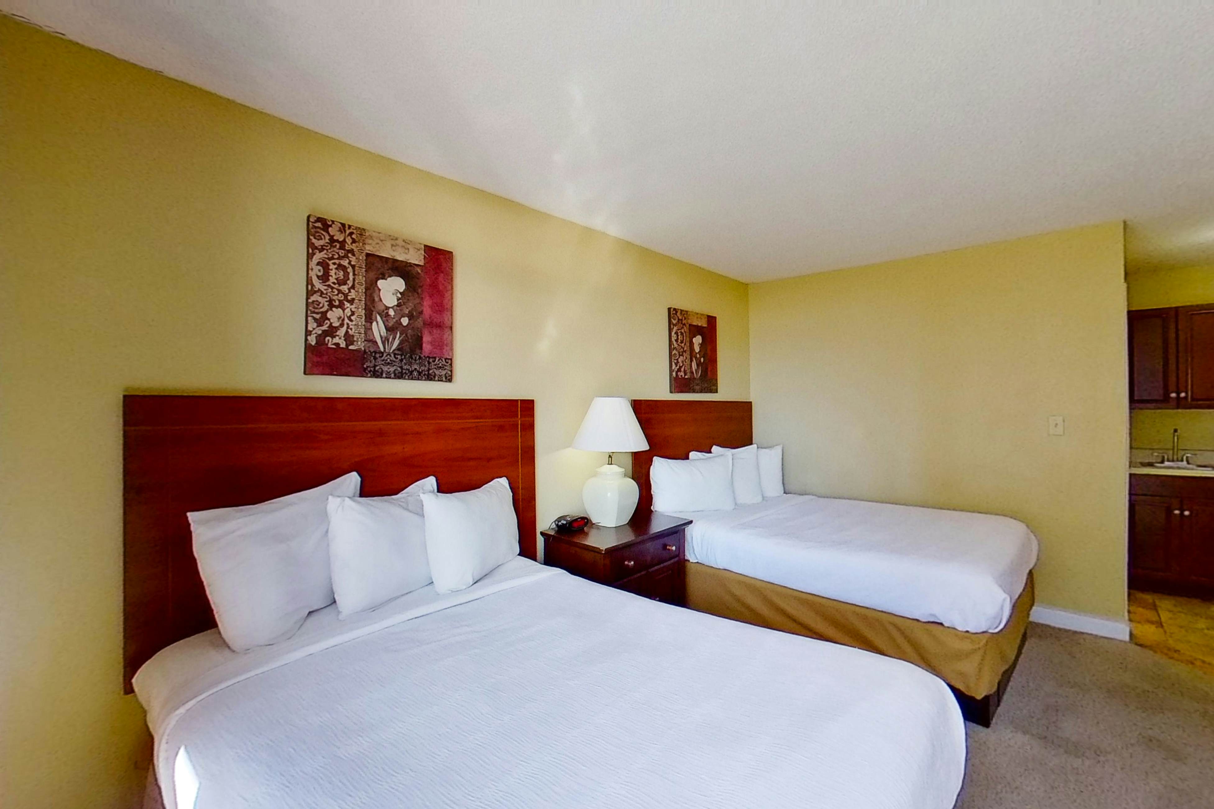 Ocean Park Resort 0322/0324 Combo