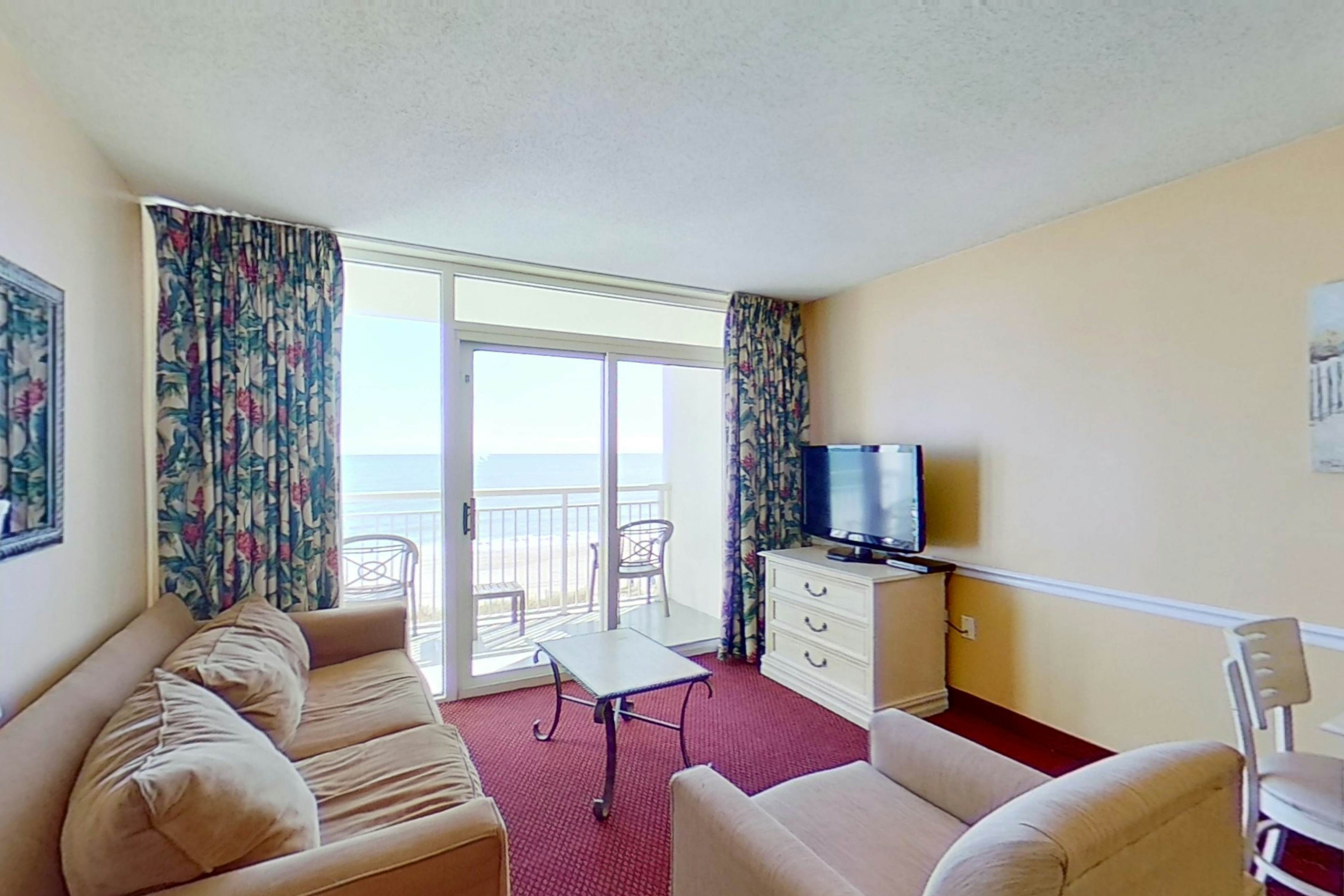 Camelot by the Sea Vacation Rentals, Oceanfront Hotel Vacasa