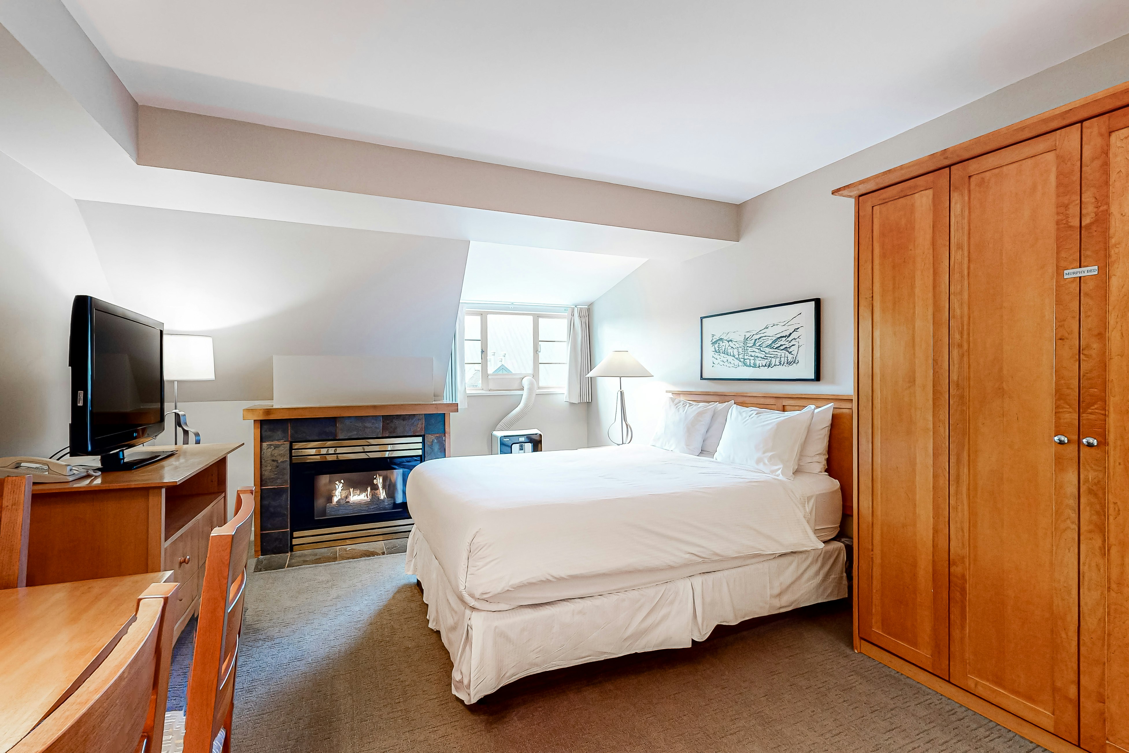 Whistler Peak Lodge 515