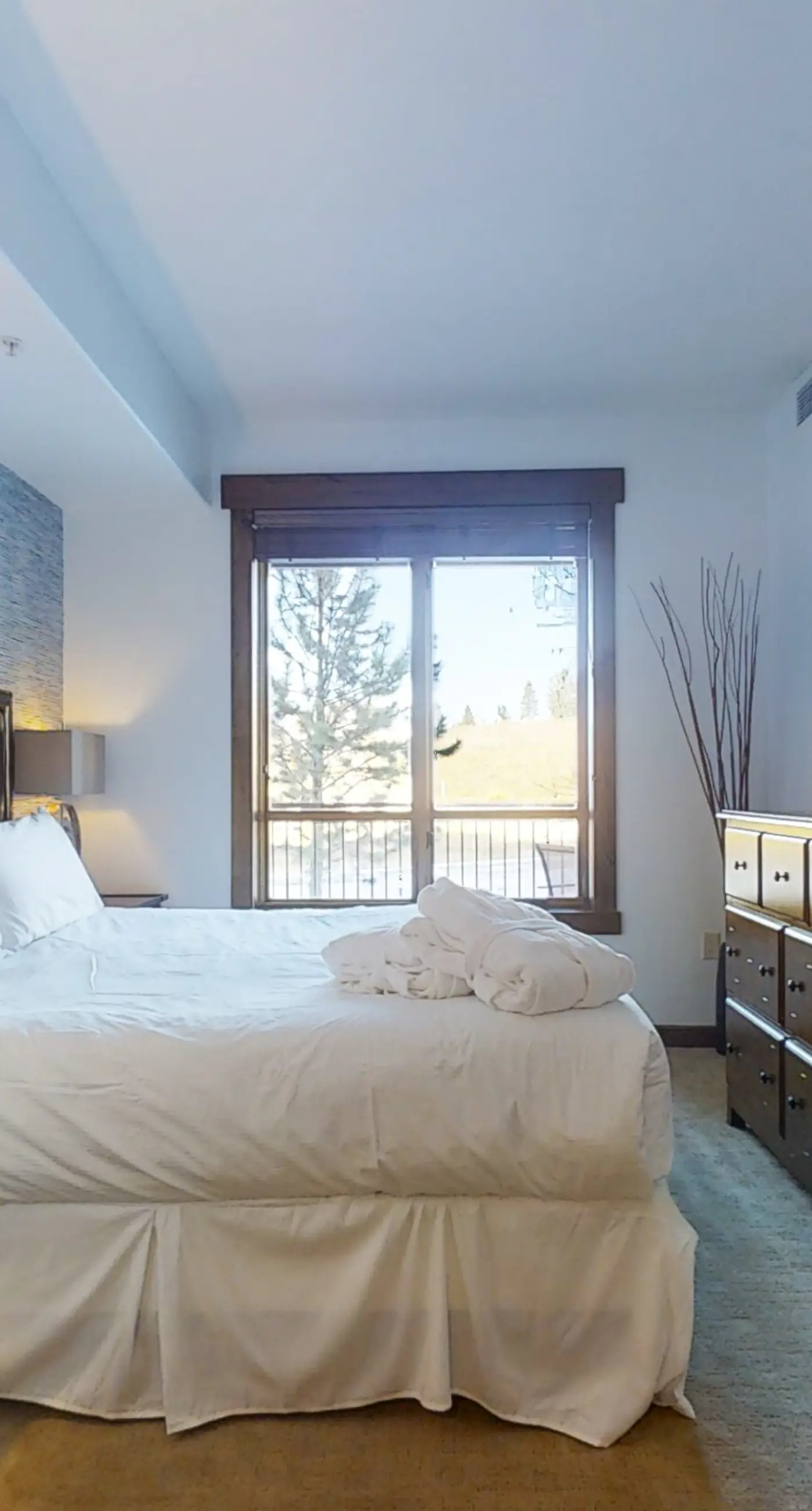 Trailhead Lodge 2122