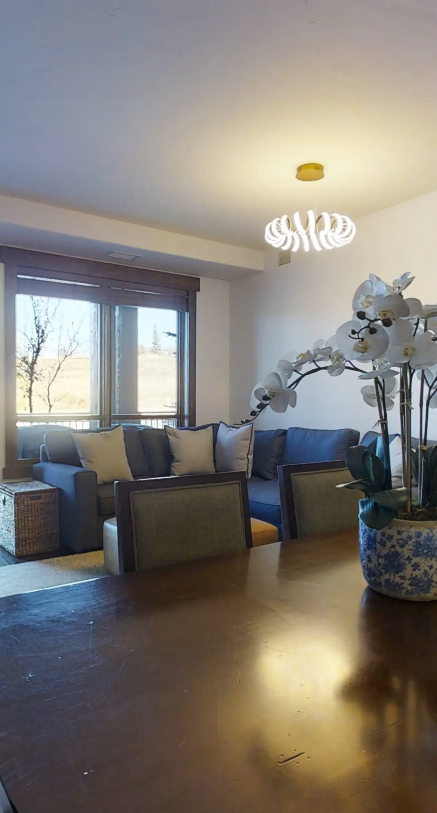 Trailhead Lodge 2122