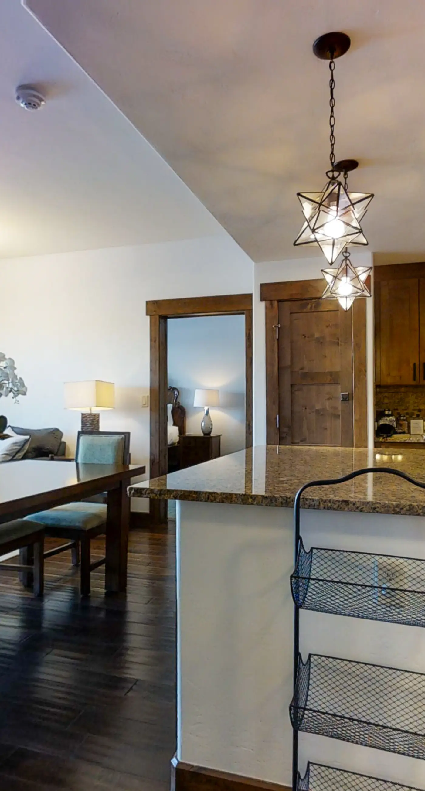 Trailhead Lodge 2122