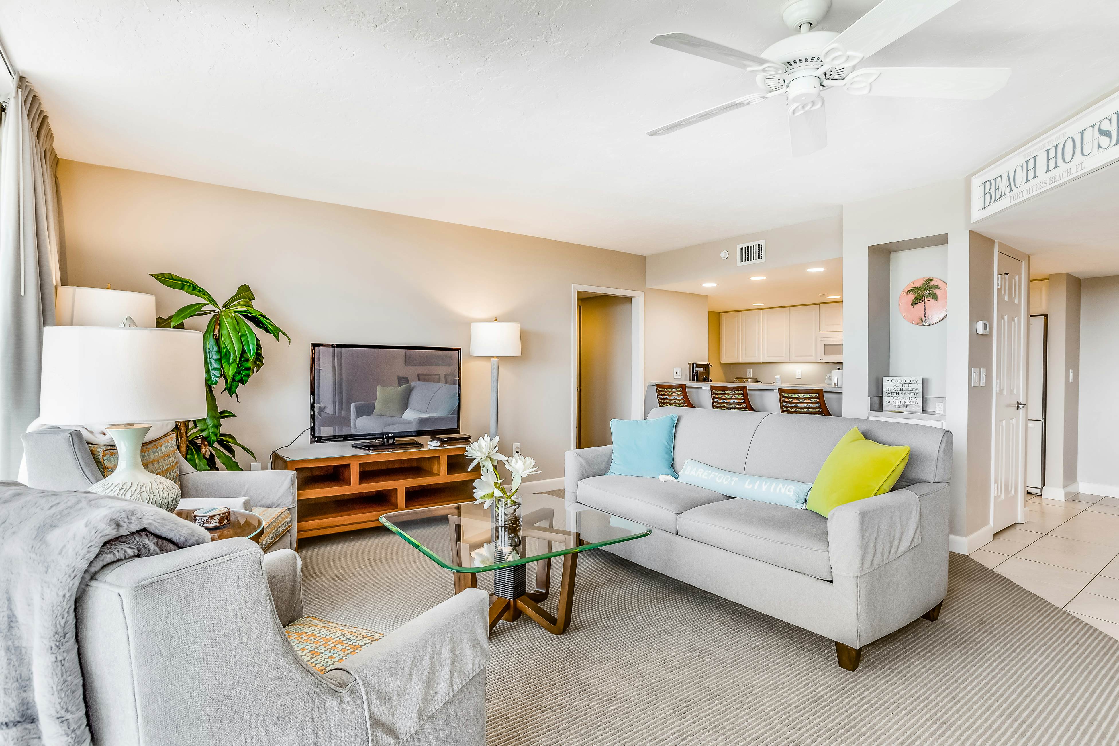 Southwest Florida Vacation Rentals, Condo Rentals Vacasa