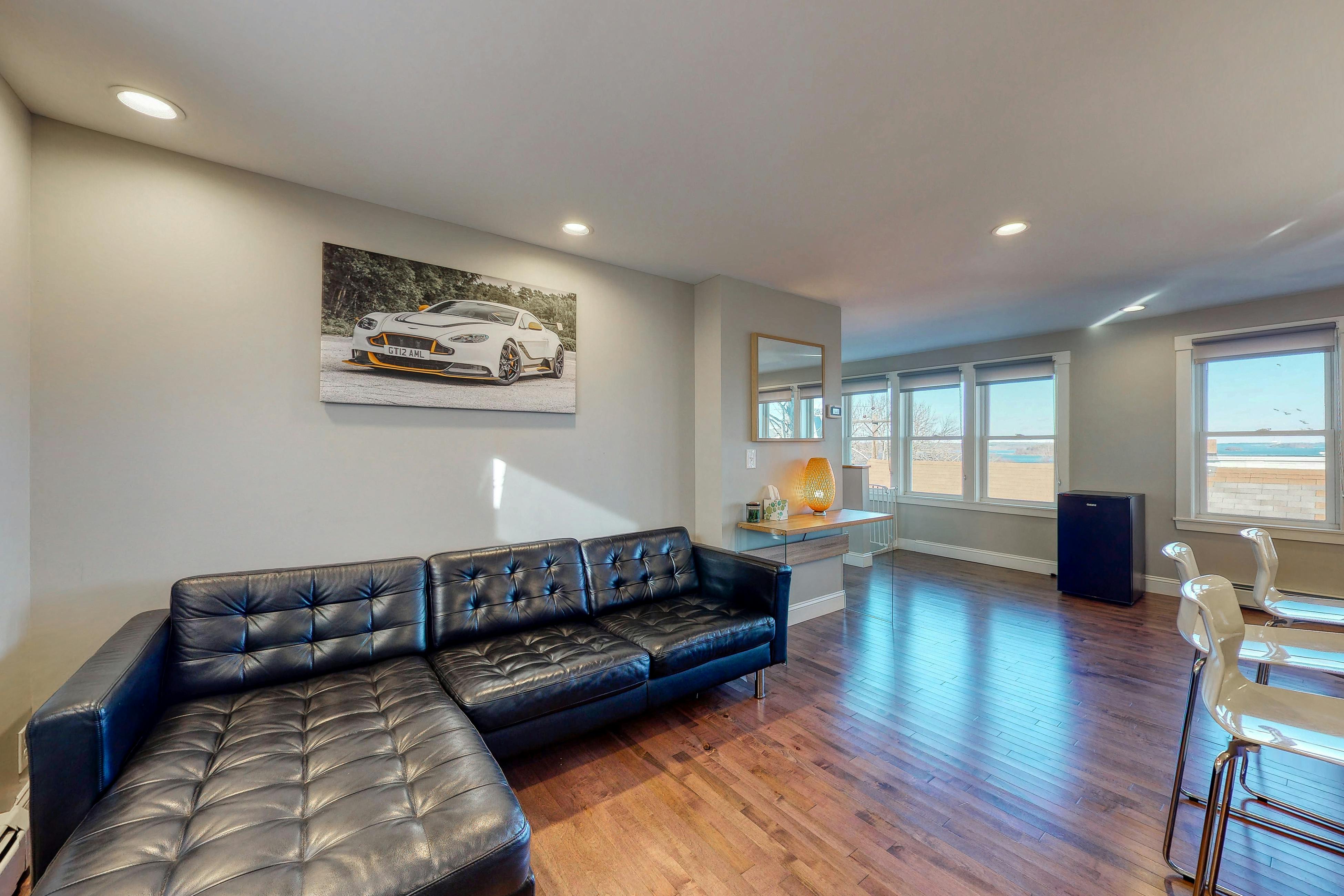 Portland Vacation Rentals, Cottage Rentals Vacasa