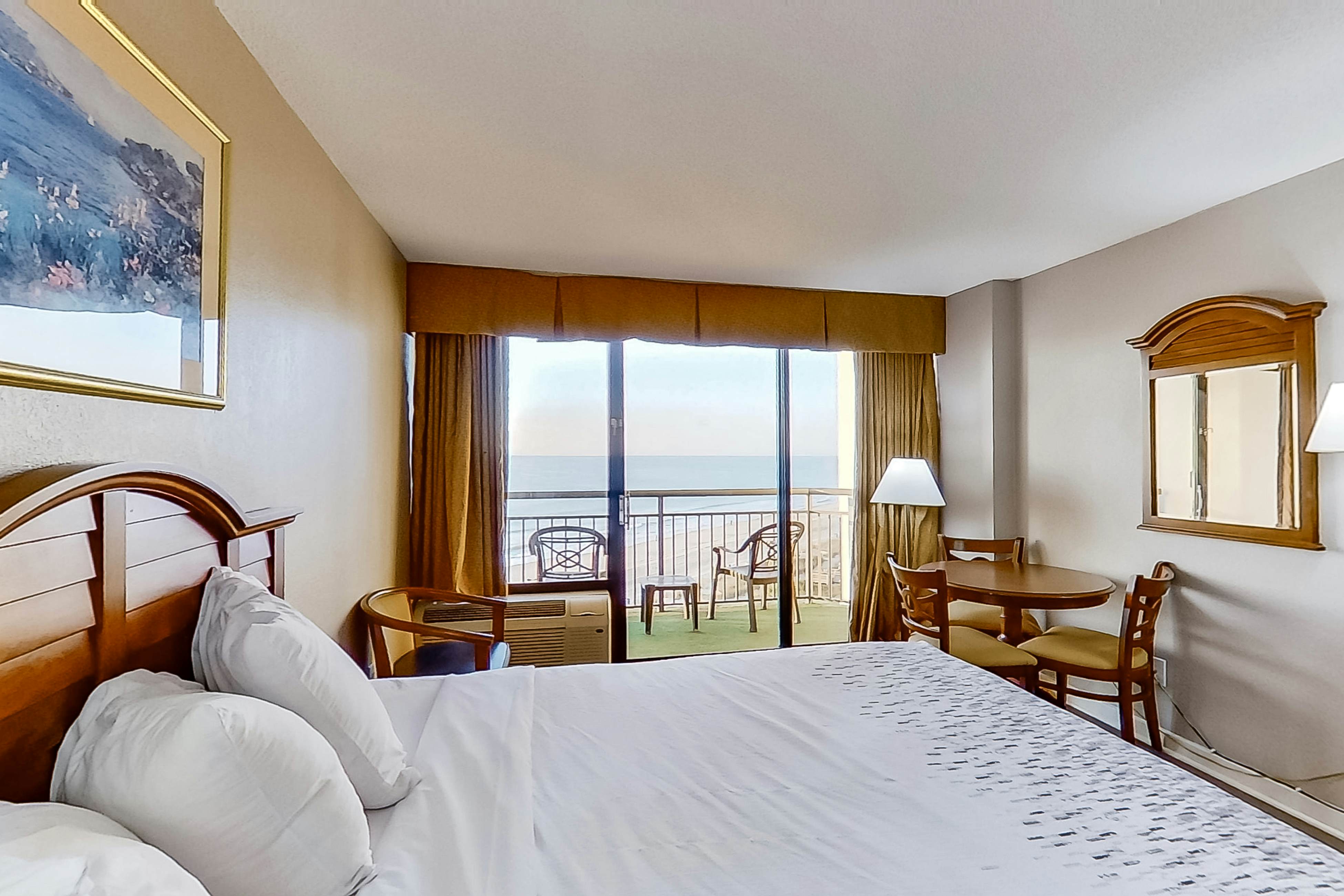 The Patricia Grand 0728