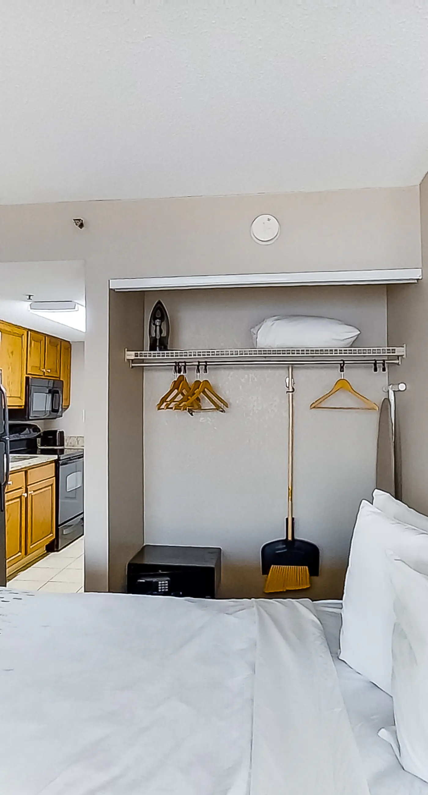 The Patricia Grand 0928