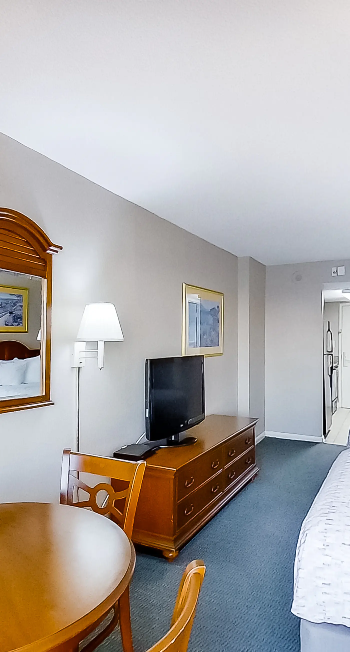 The Patricia Grand 0928