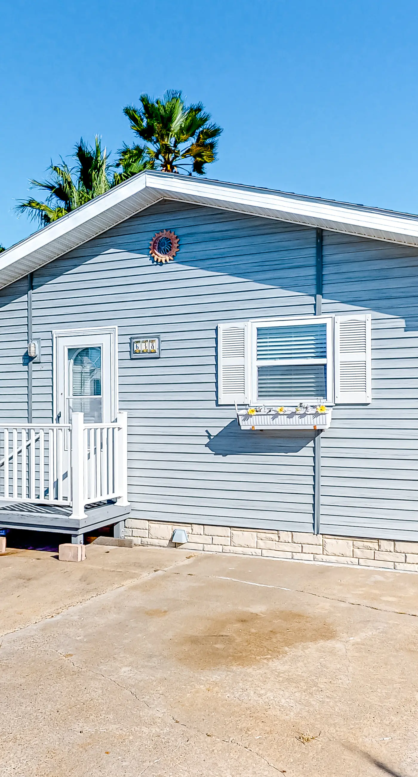 Long Island Village 638 Sand Dollar 1 BD Port Isabel, TX Vacation