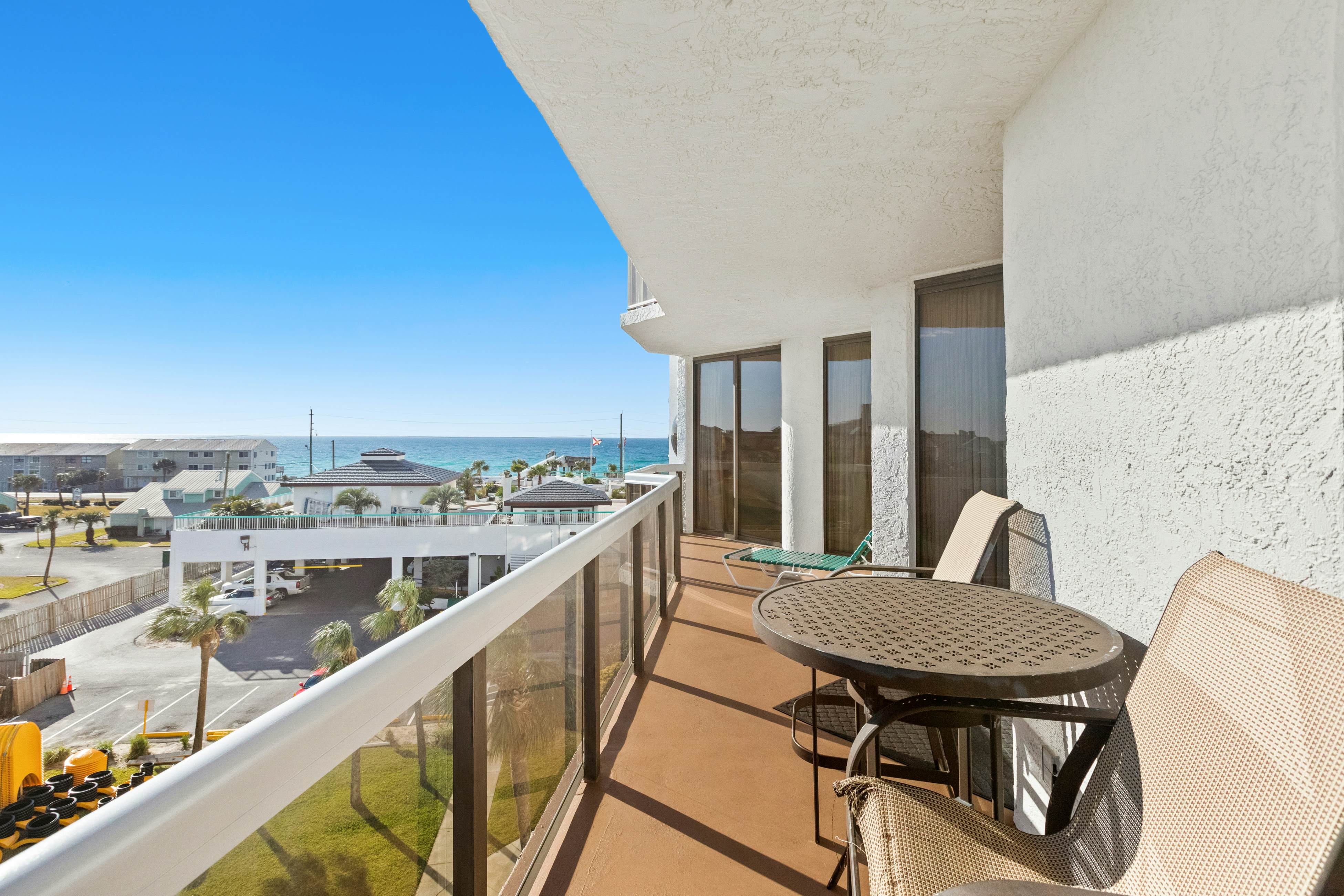 Surfside Resort 311 2 BD Miramar Beach, FL Vacation Rental Vacasa