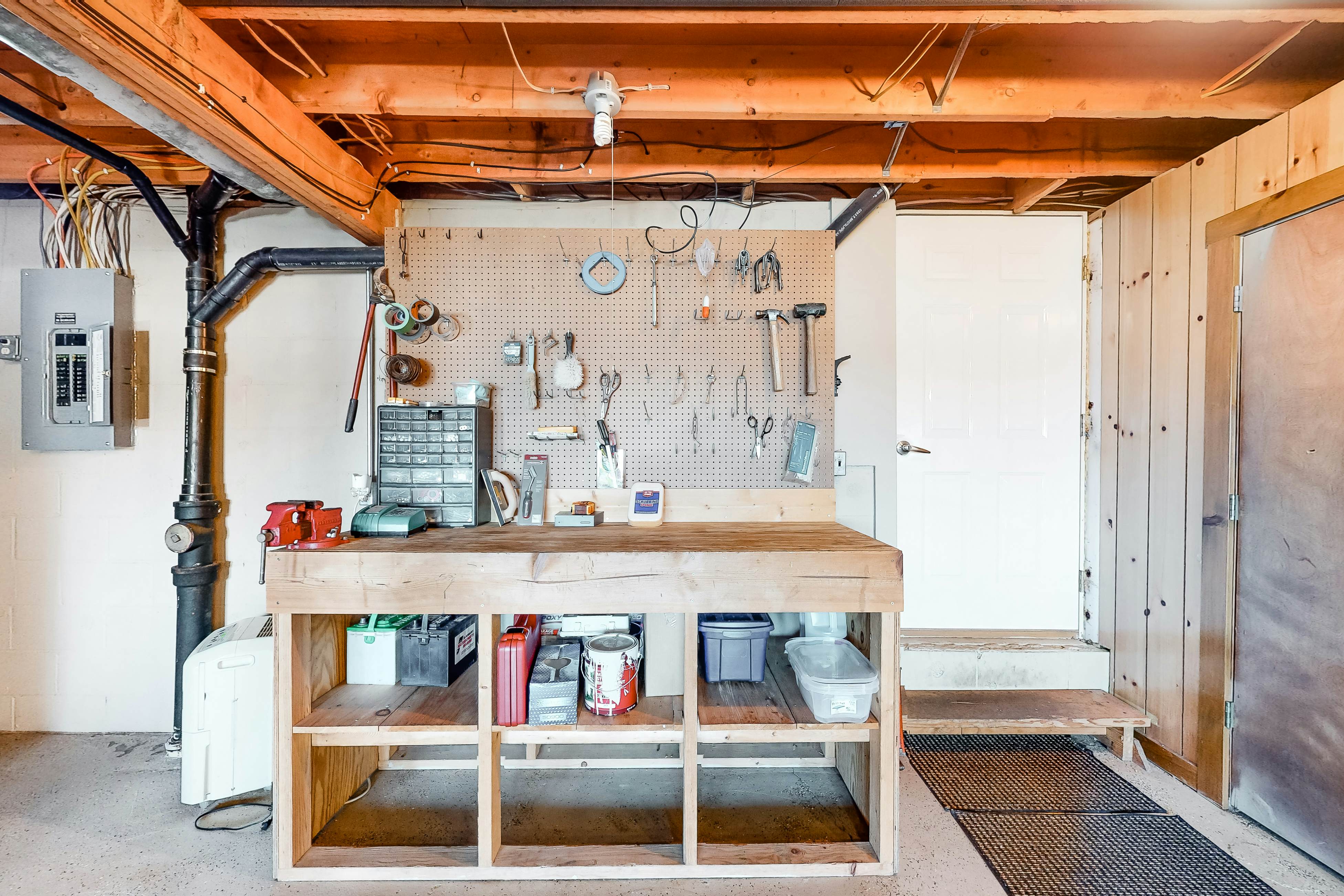 High Lake Hideaway - Main House