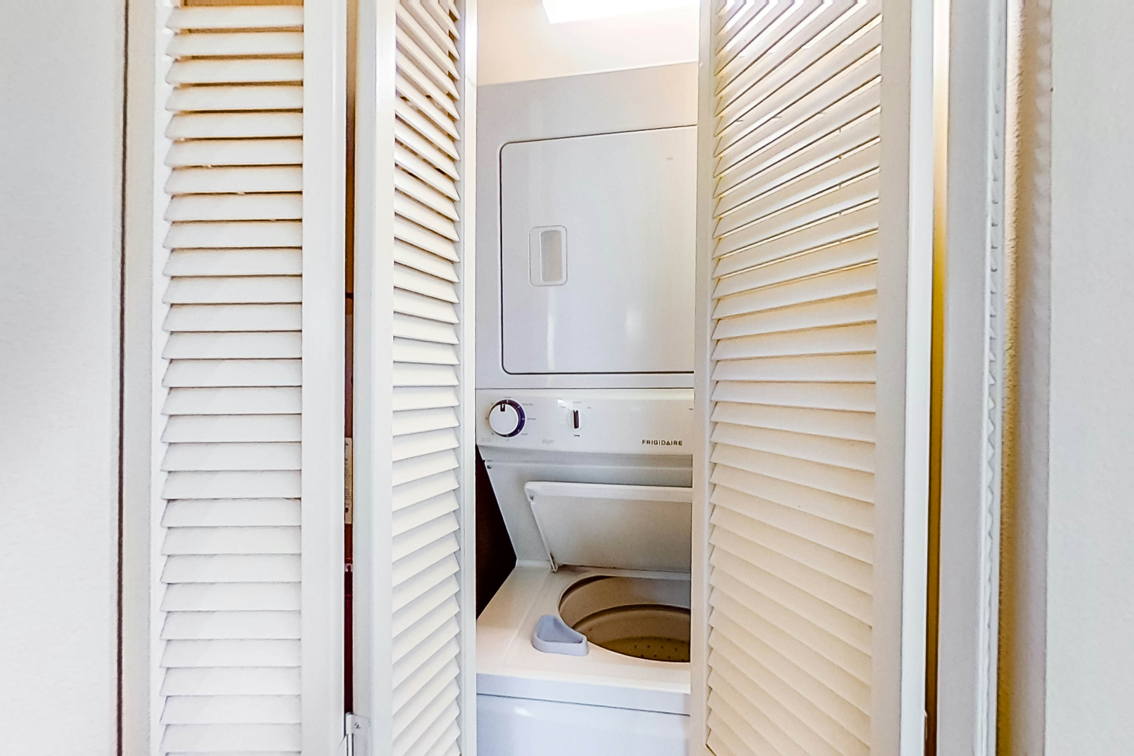 Carolinian Beach Resort 0233