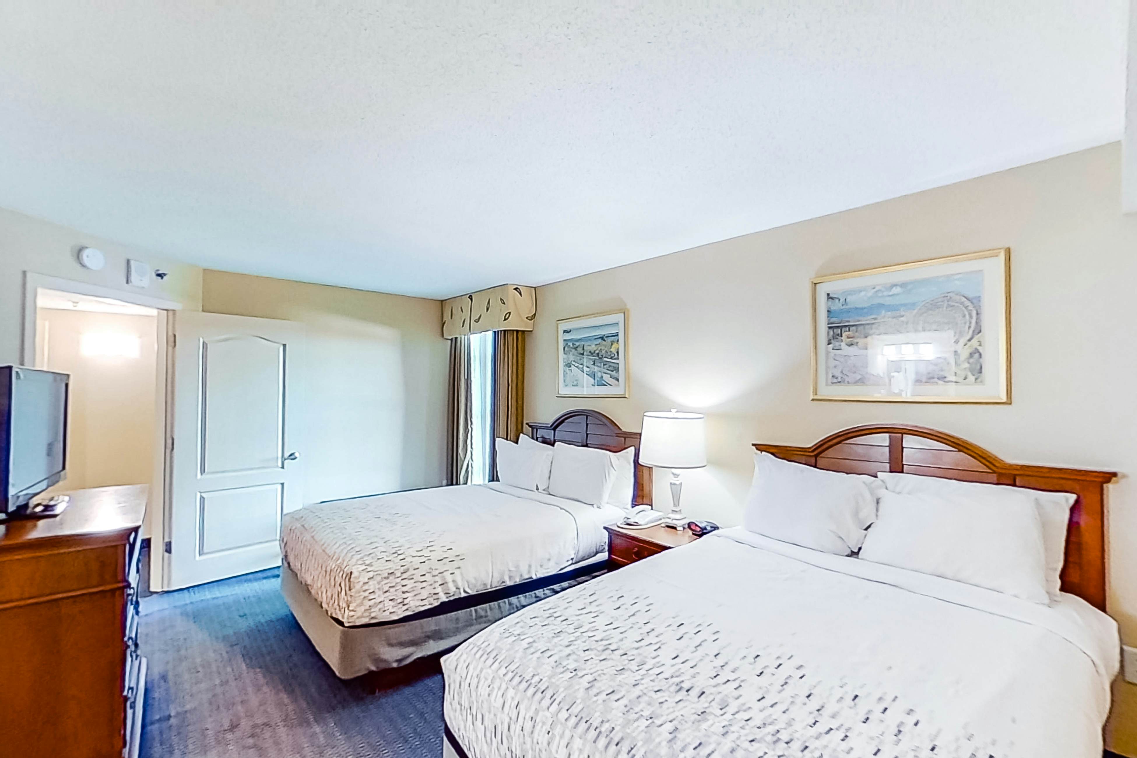 Carolinian Beach Resort 0430