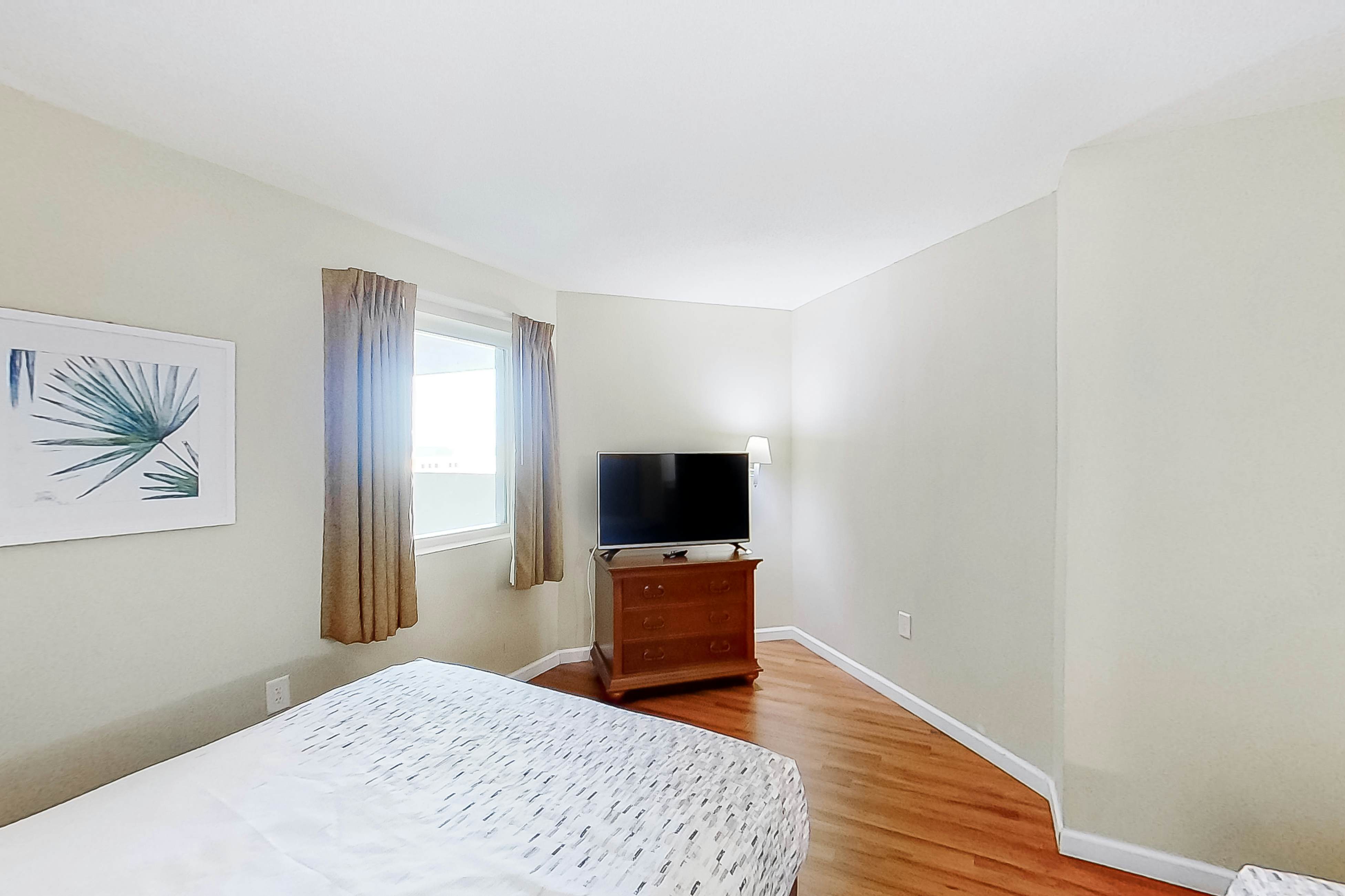 Carolinian Beach Resort 0832