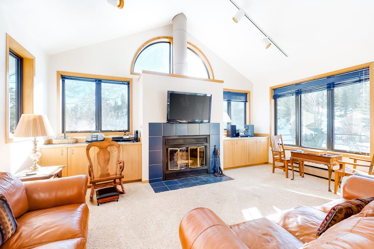 Summerwood Escape 3 BD Dillon, CO Vacation Rental Vacasa