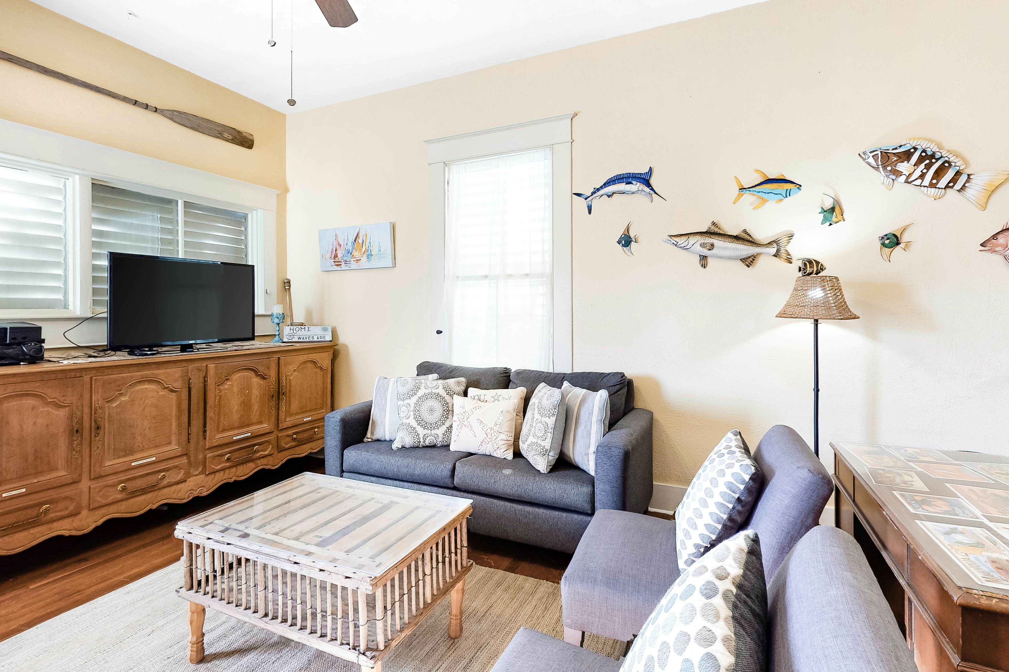 Galveston Beach House Rentals, Condos, Vacation Rentals | Vacasa